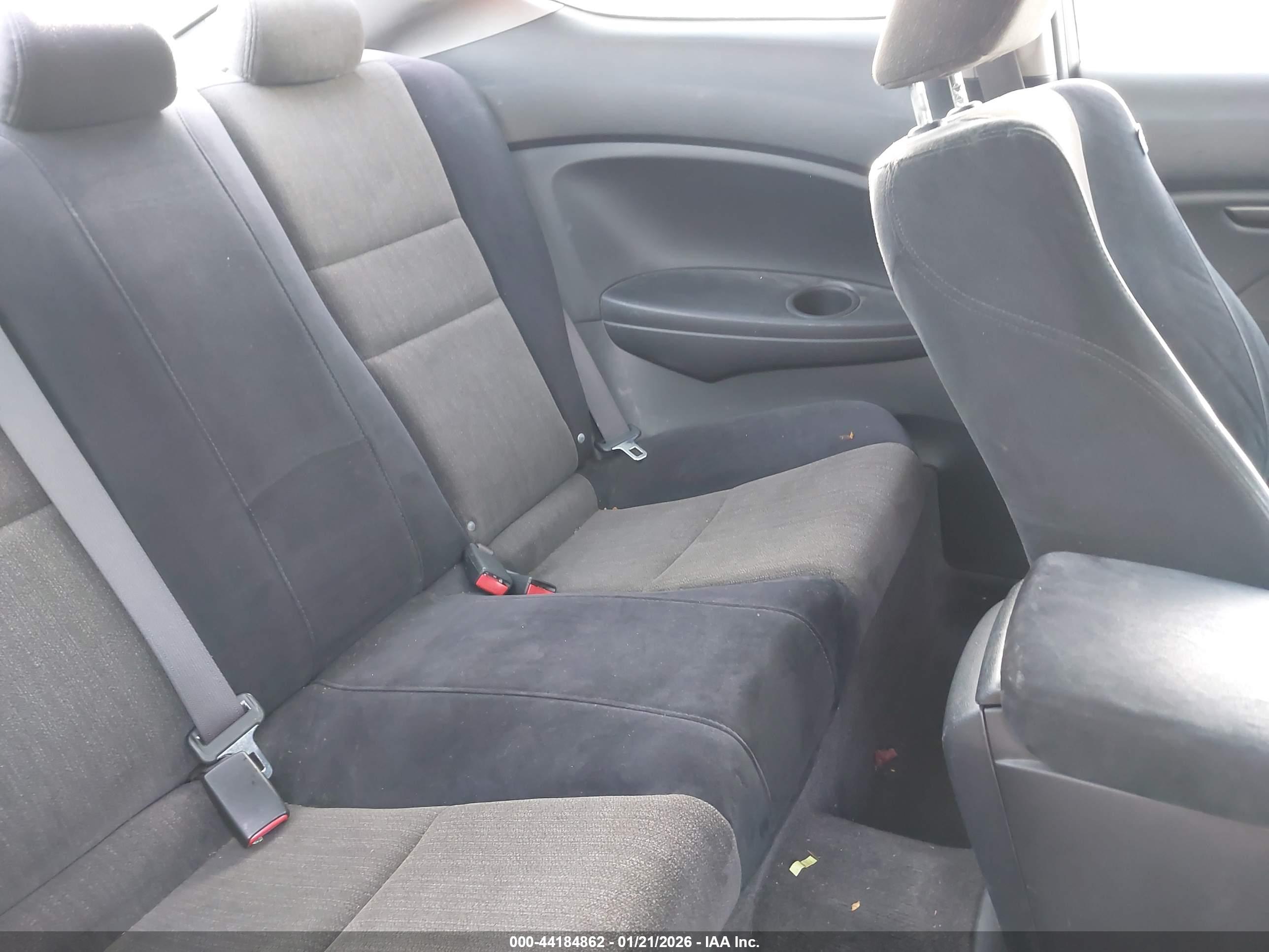 HONDA ACCORD image 8
