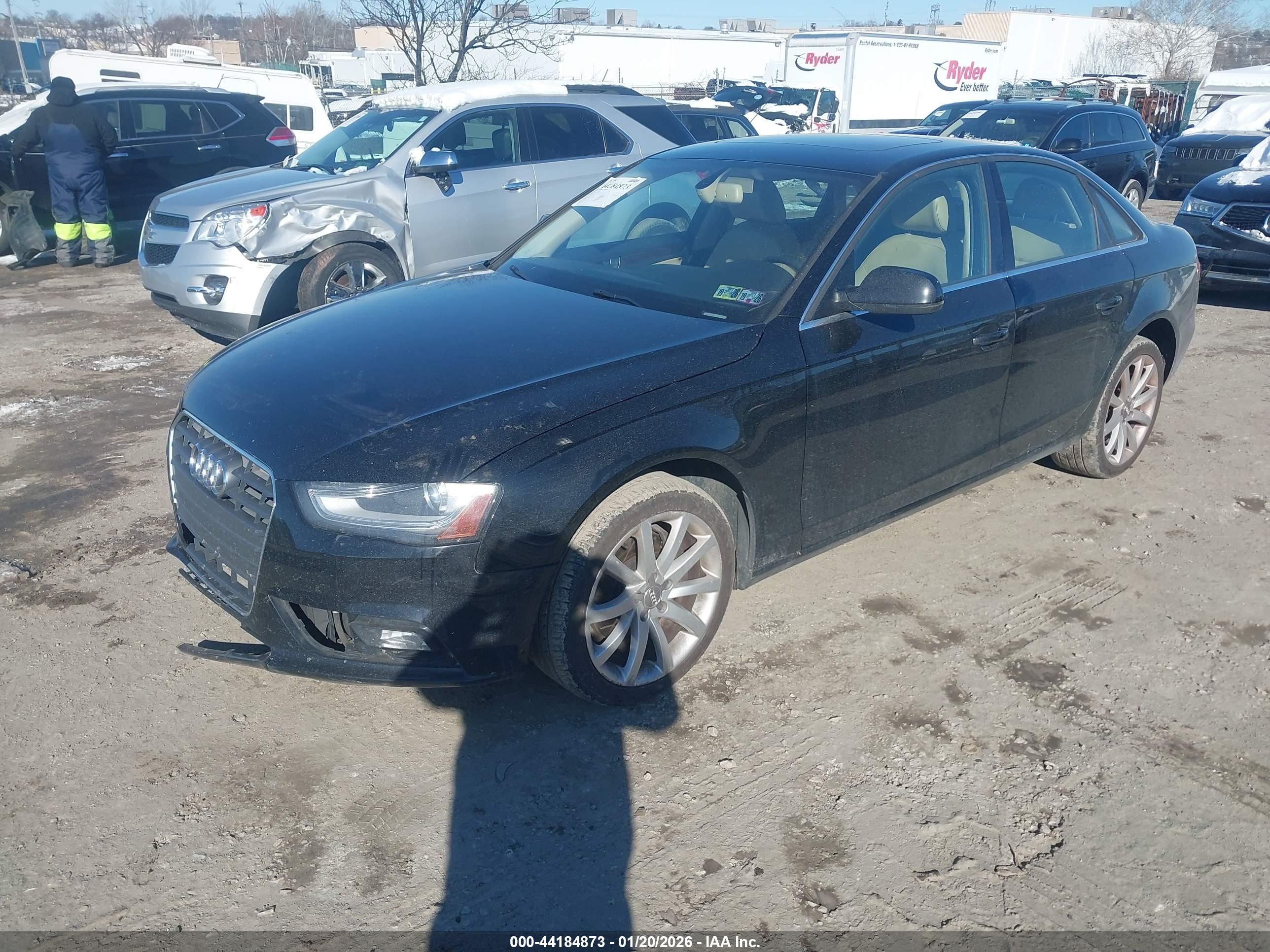 AUDI A4 image 2