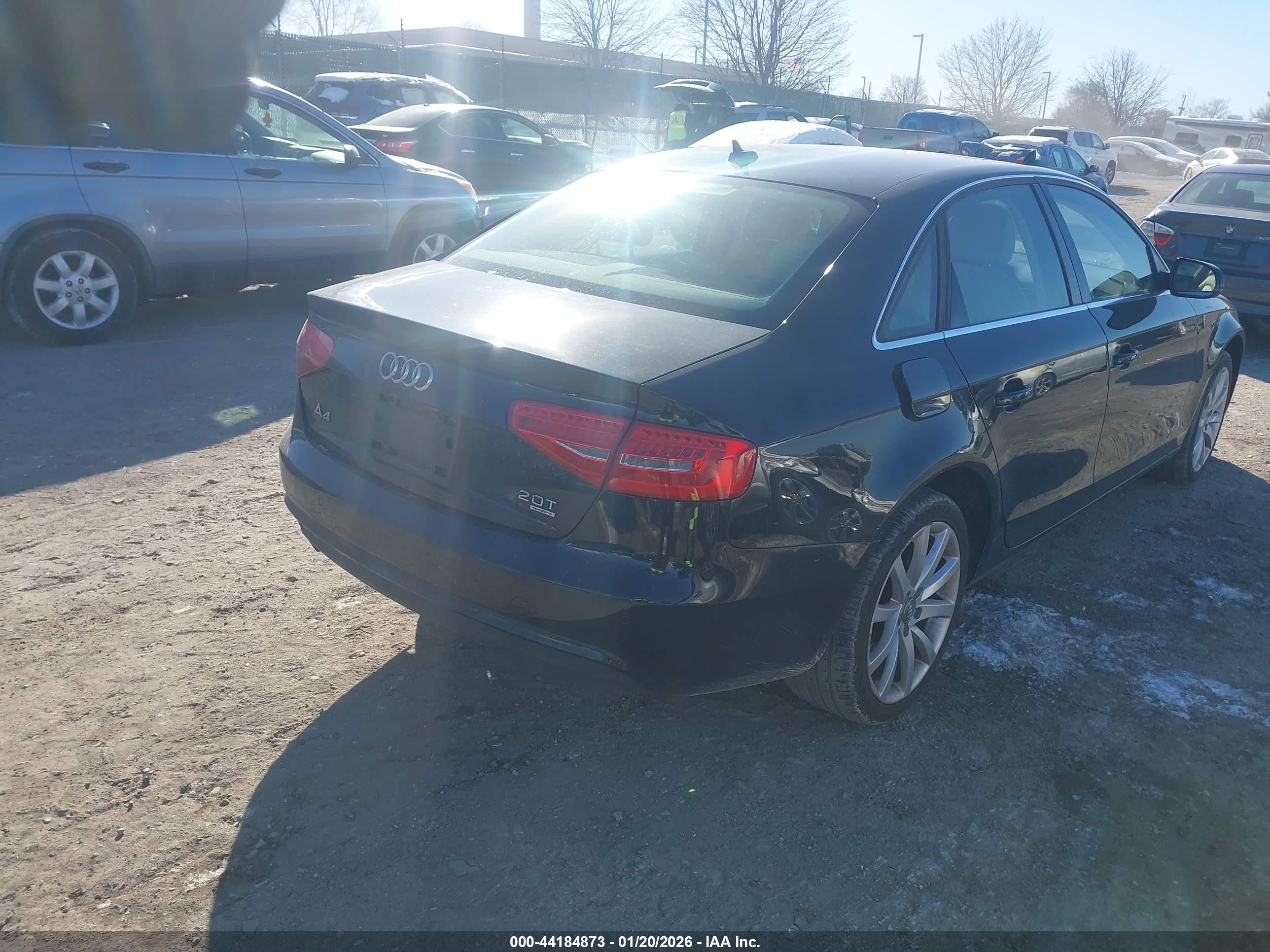 AUDI A4 image 4