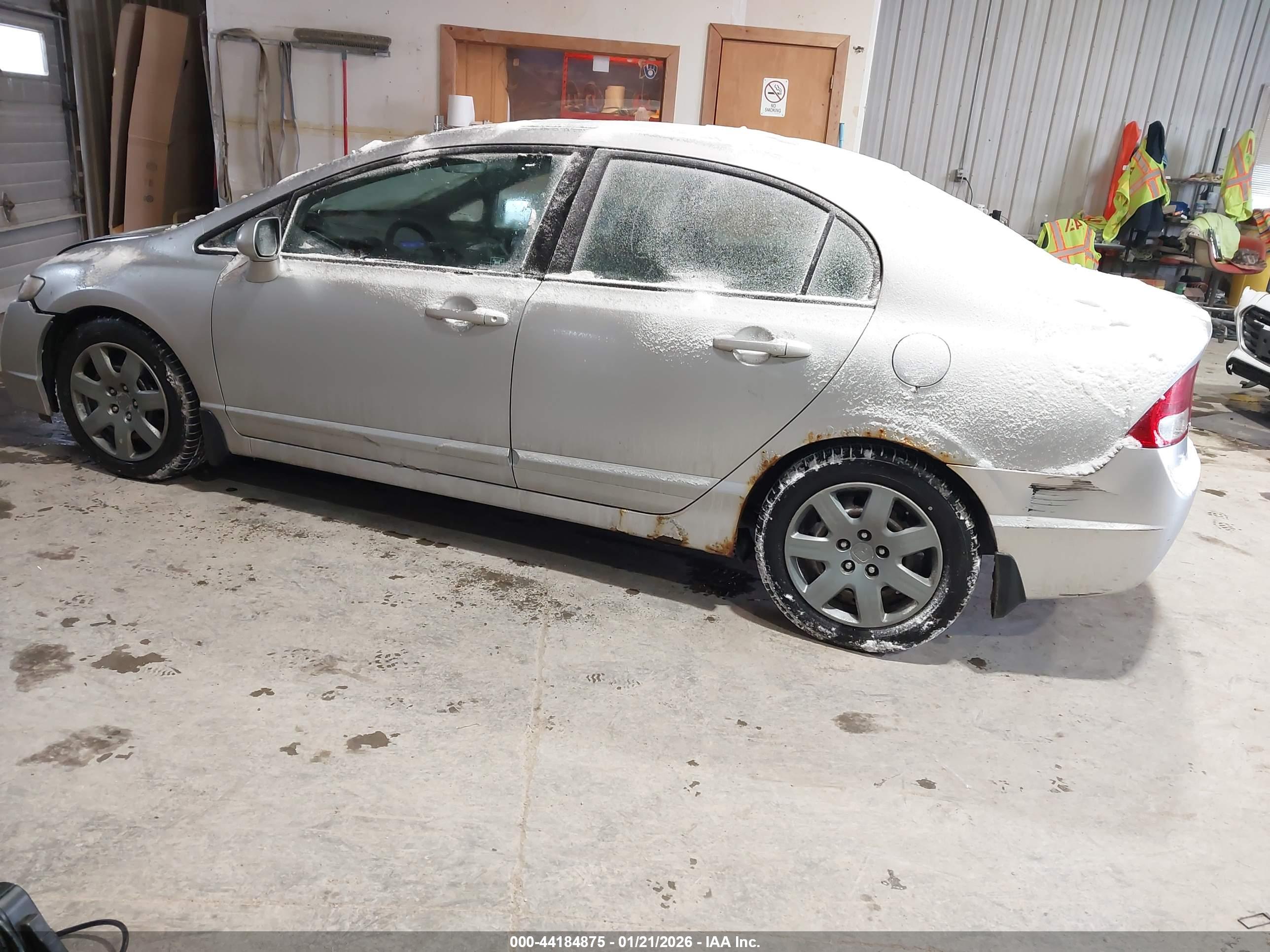 HONDA CIVIC image 3