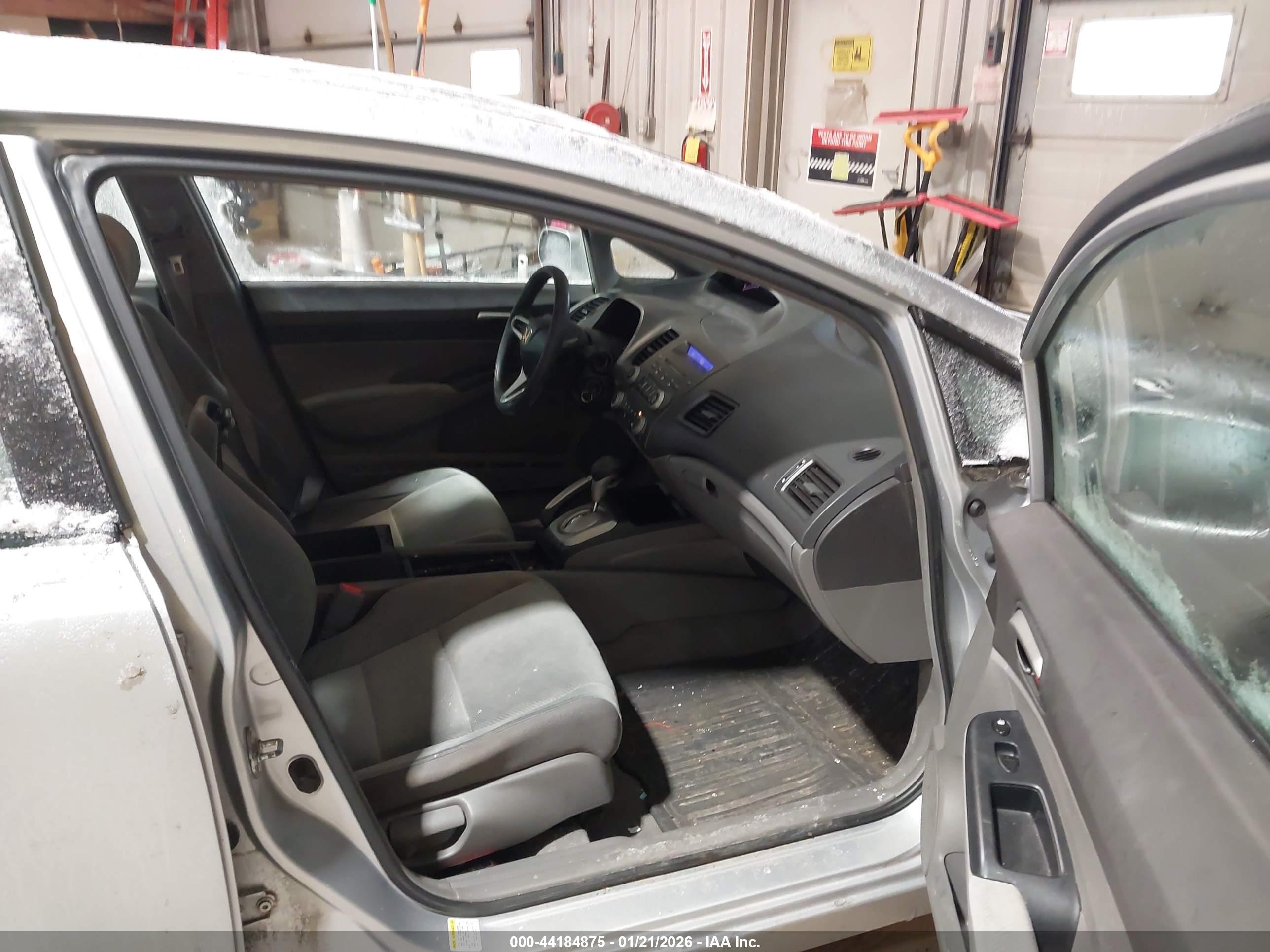 HONDA CIVIC image 5
