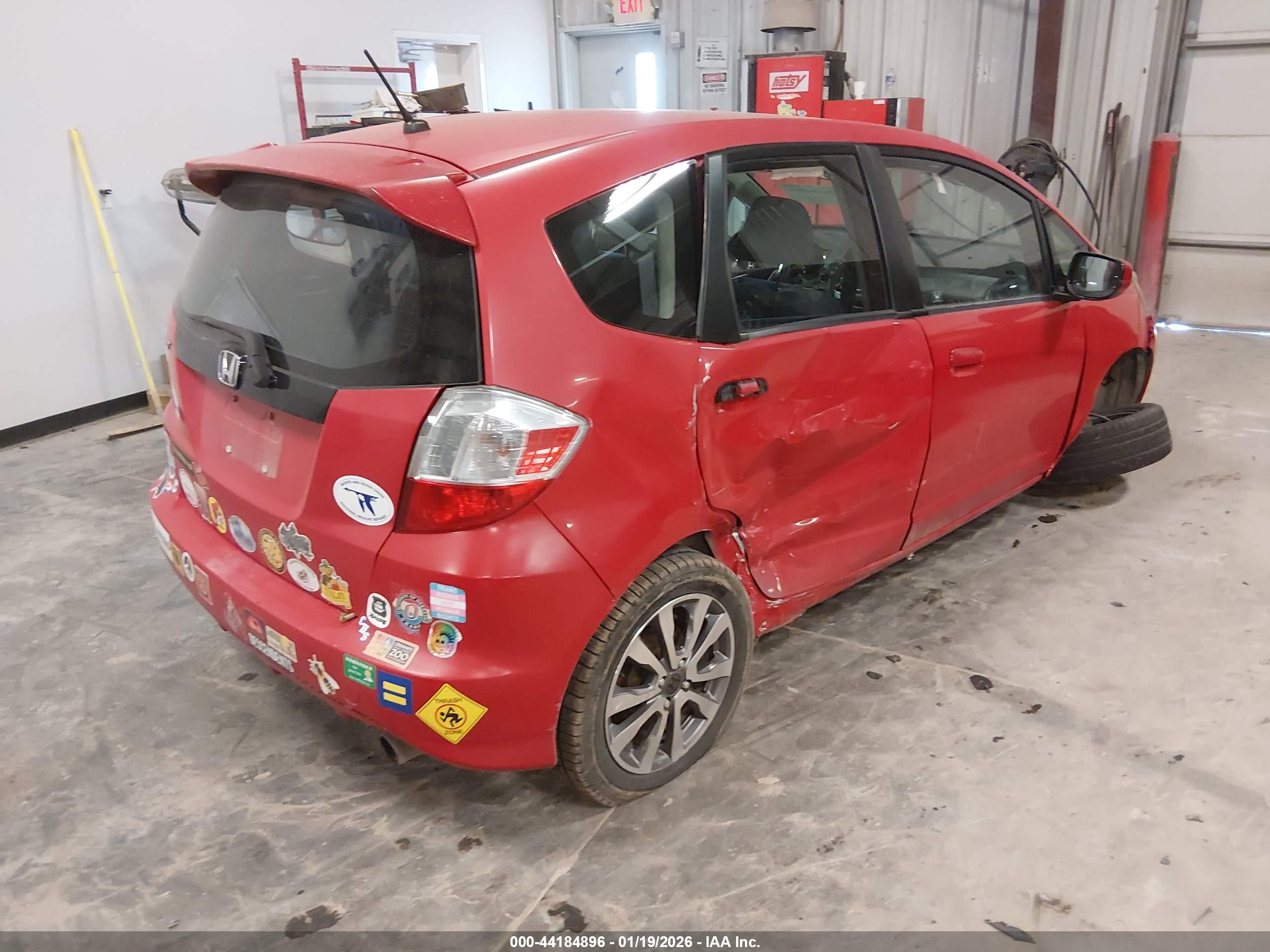 HONDA FIT image 4
