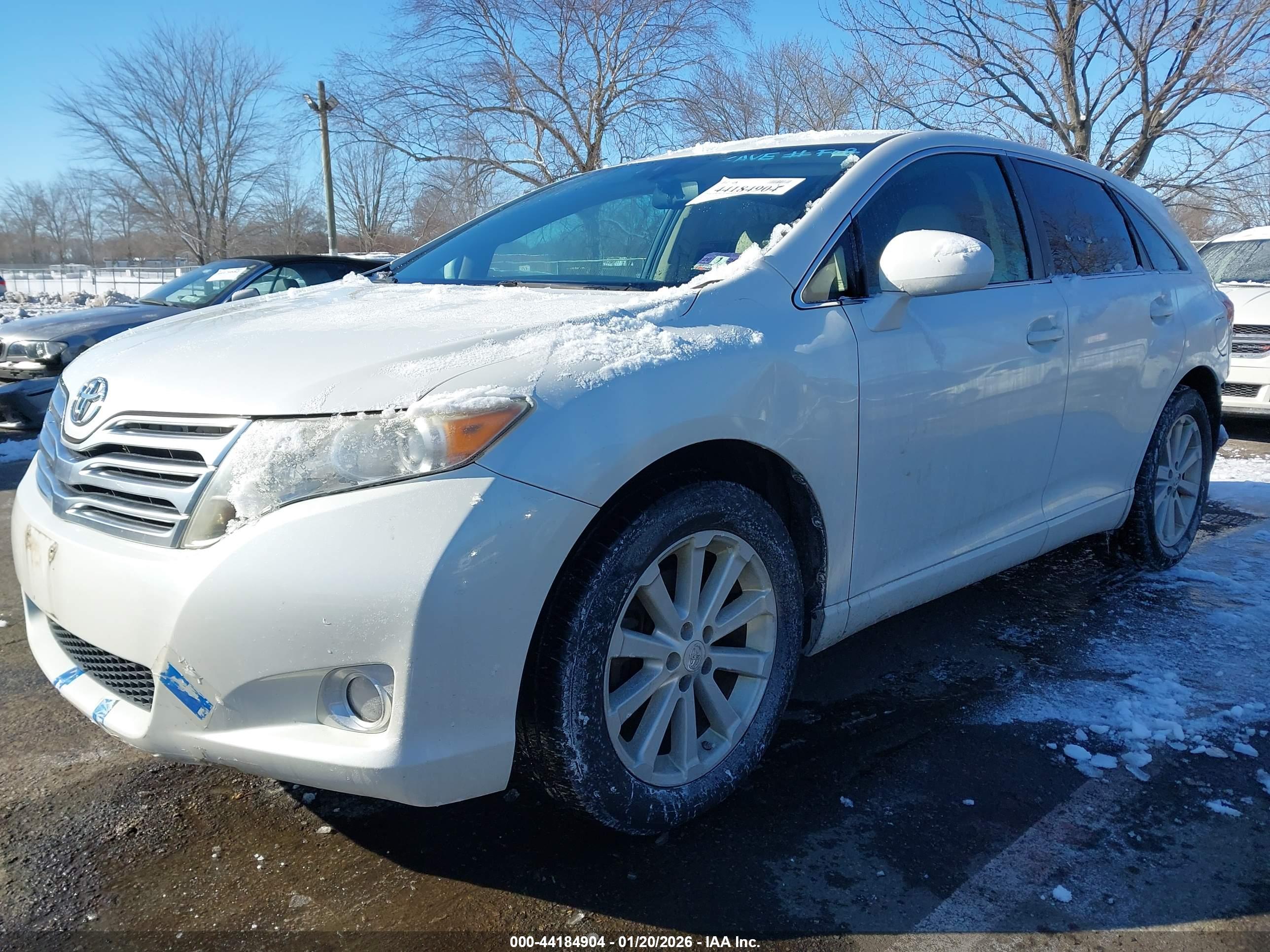 TOYOTA VENZA image 2