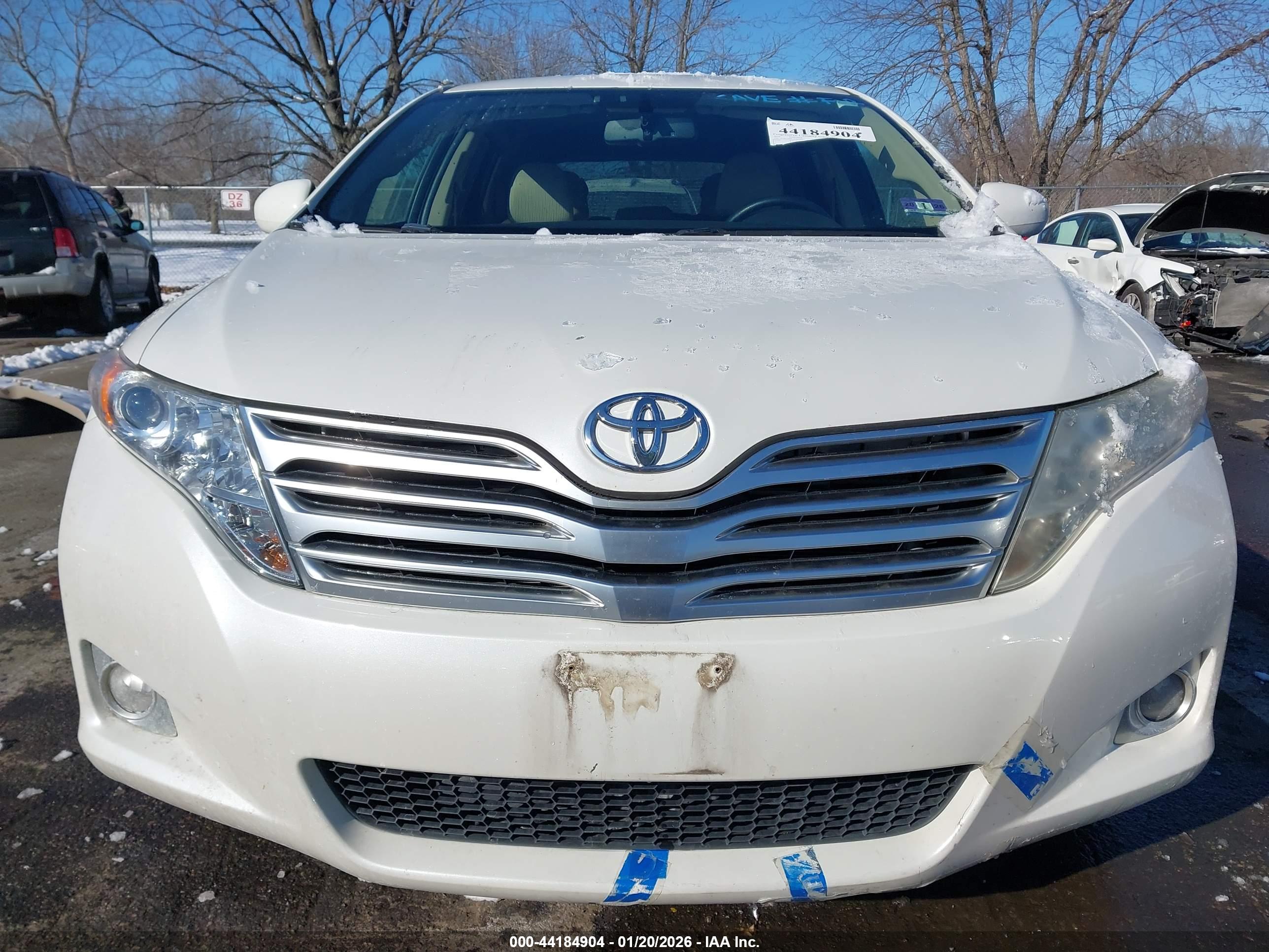 TOYOTA VENZA image 6