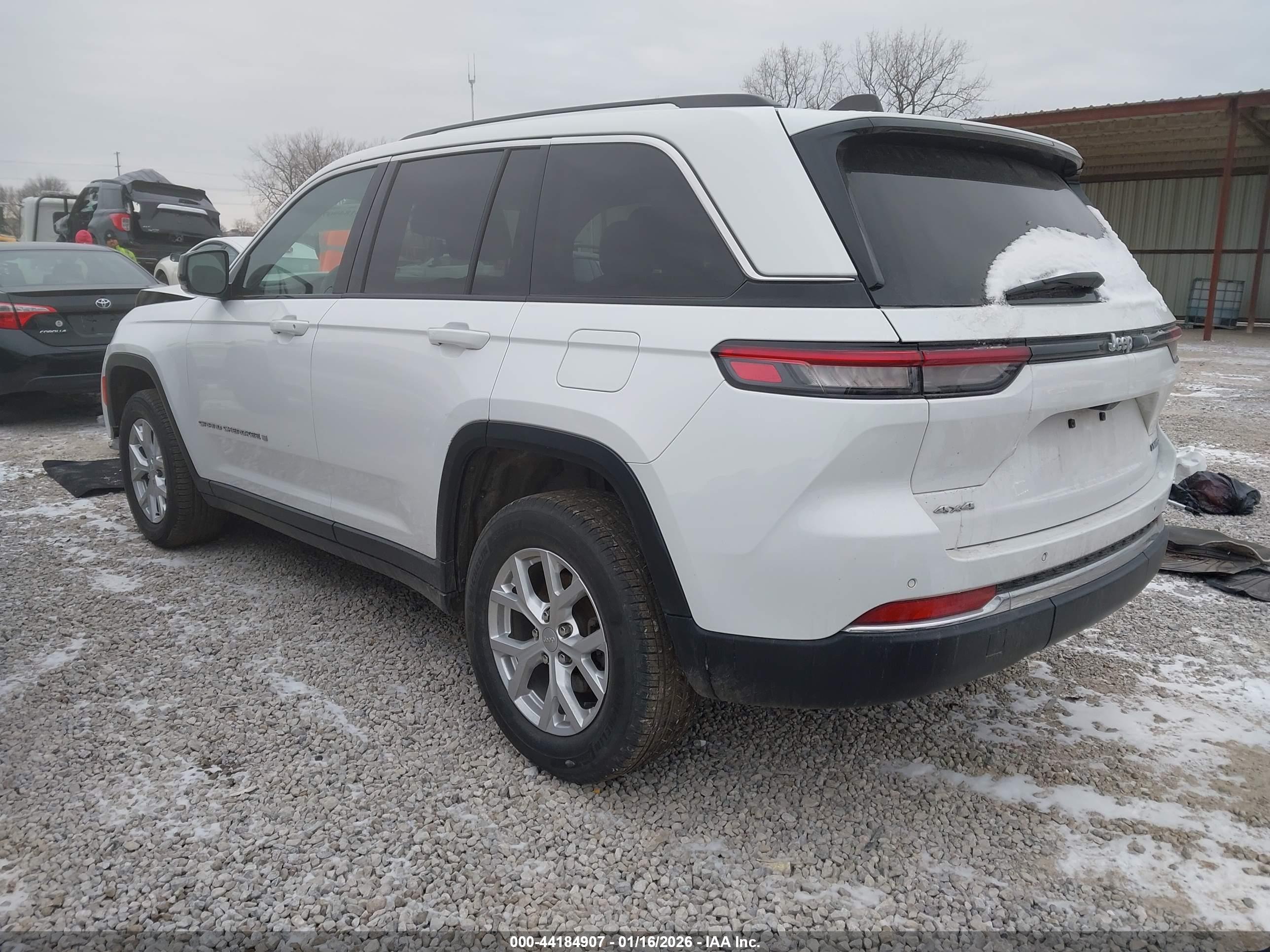 JEEP GRAND image 3