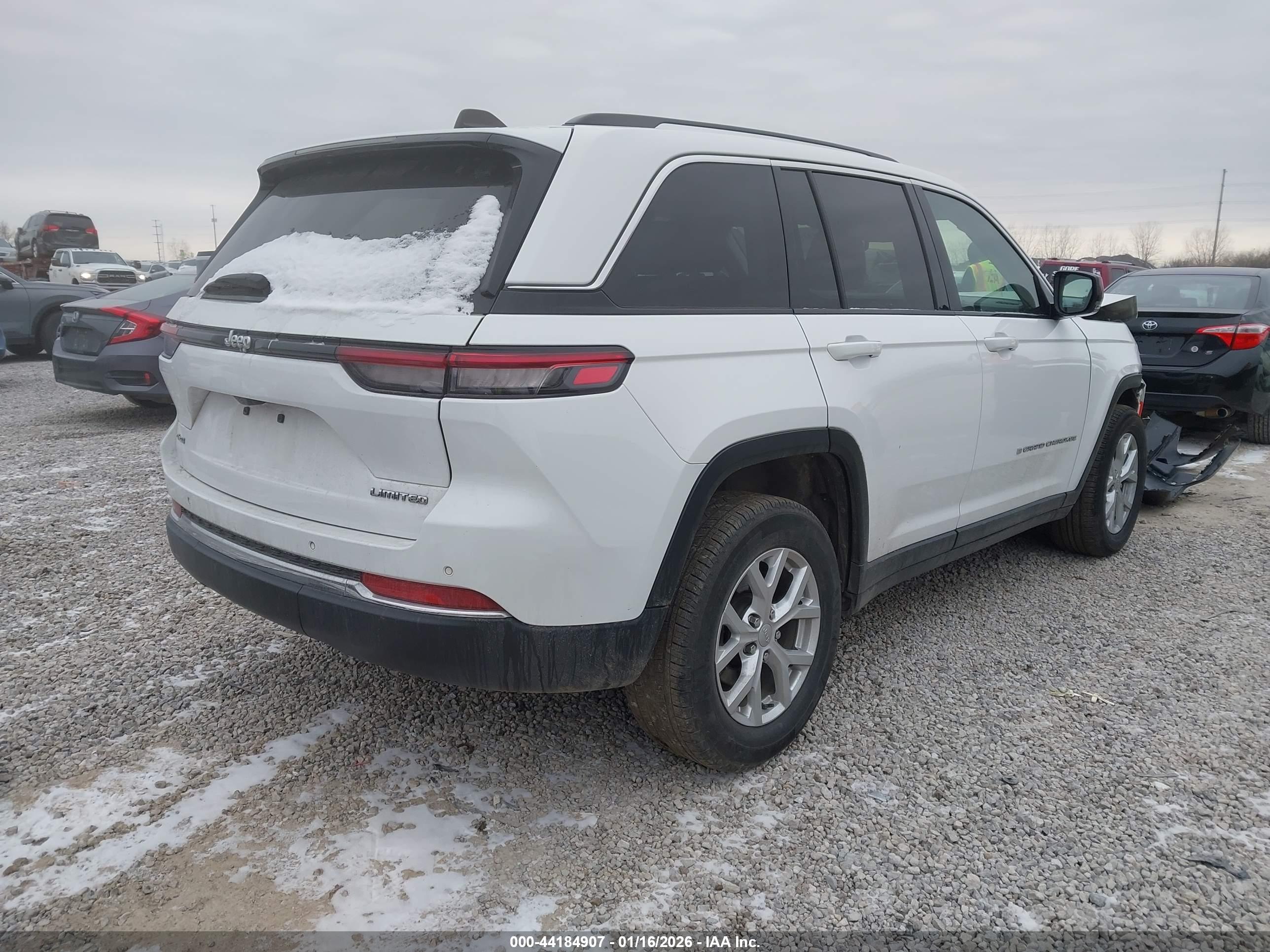 JEEP GRAND image 4