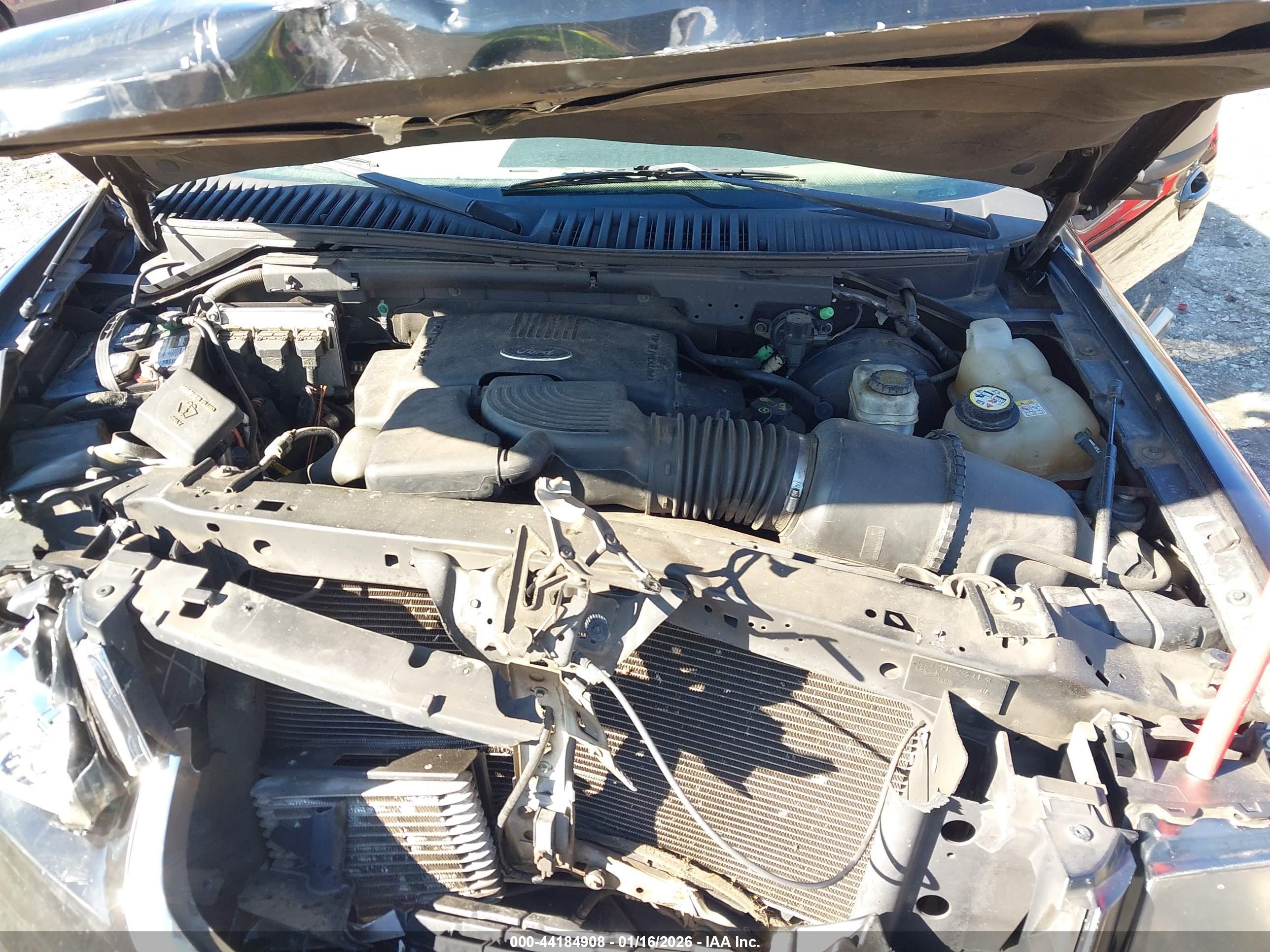 FORD EXPEDITION image 10