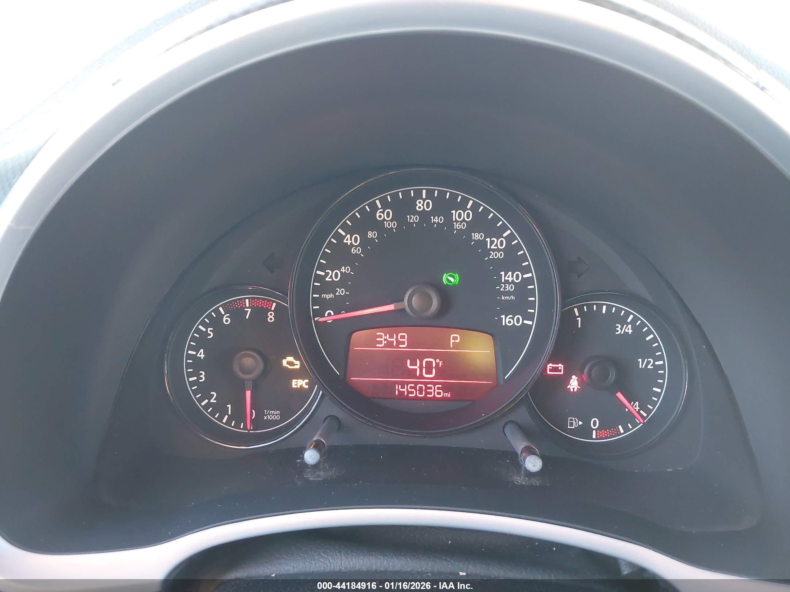 VOLKSWAGEN BEETLE image 7