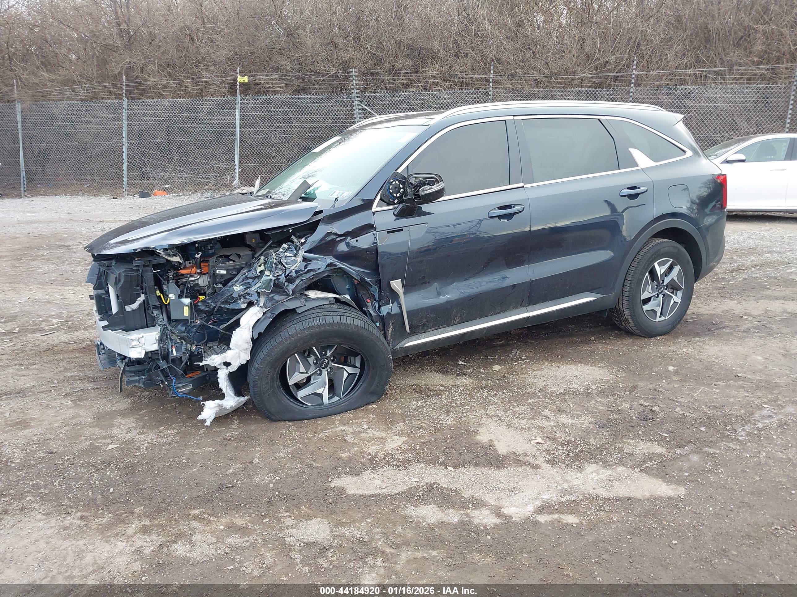 KIA SORENTO image 2