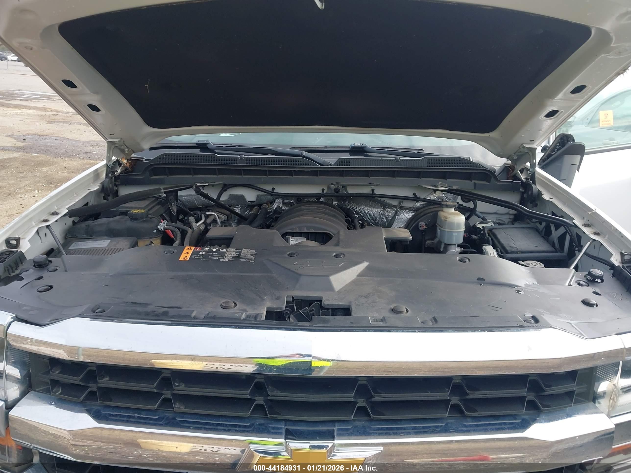 CHEVROLET SILVERADO image 10