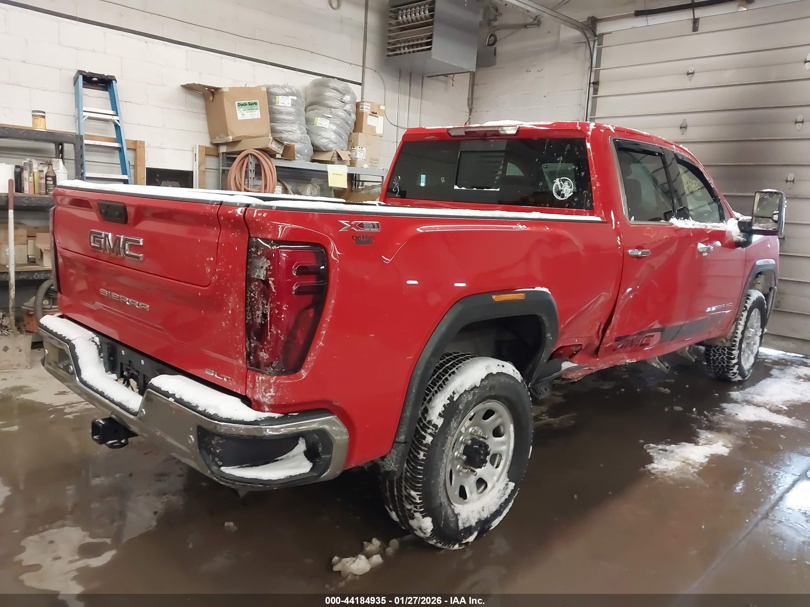 GMC SIERRA image 4
