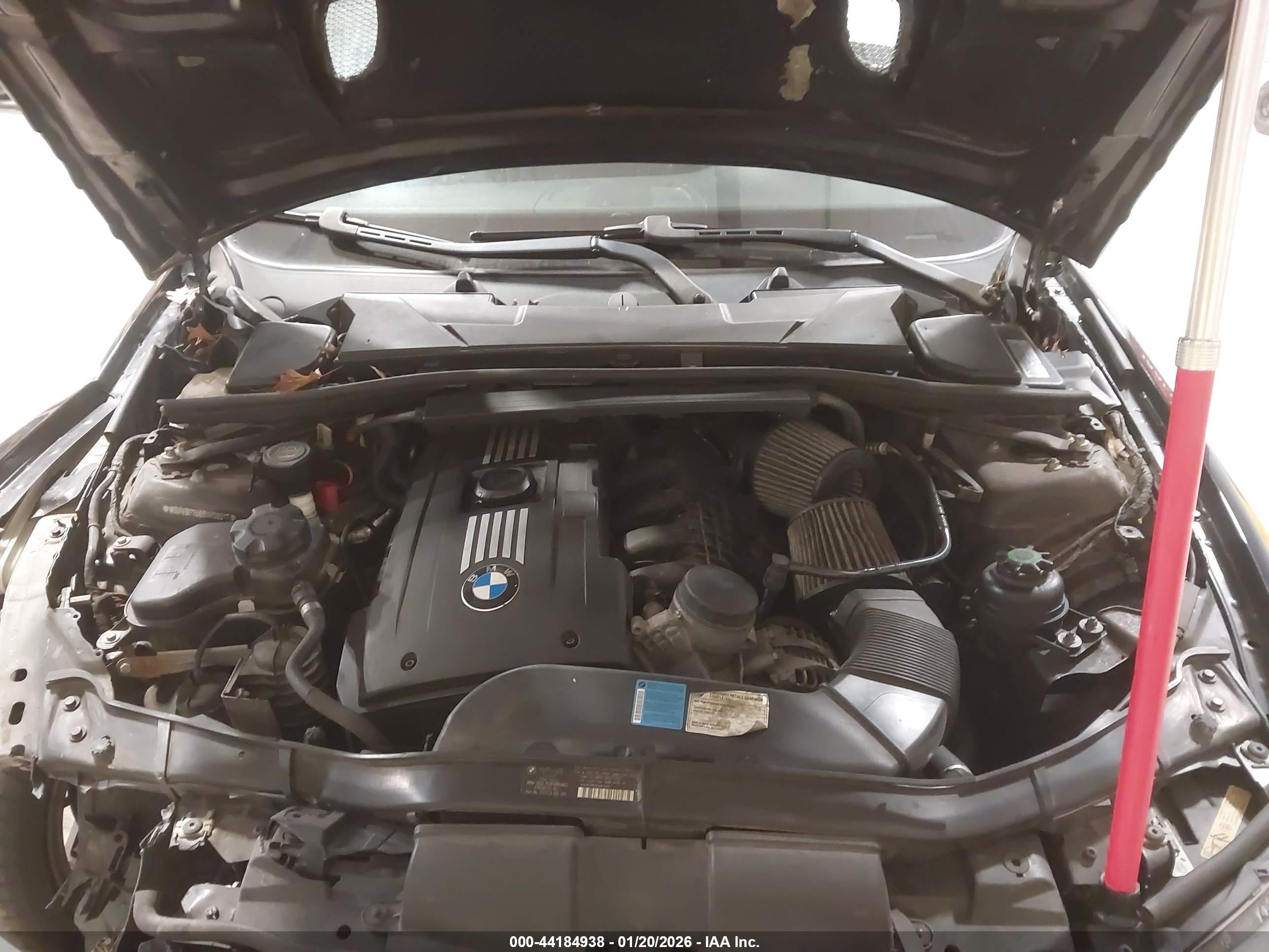 BMW 335I image 10