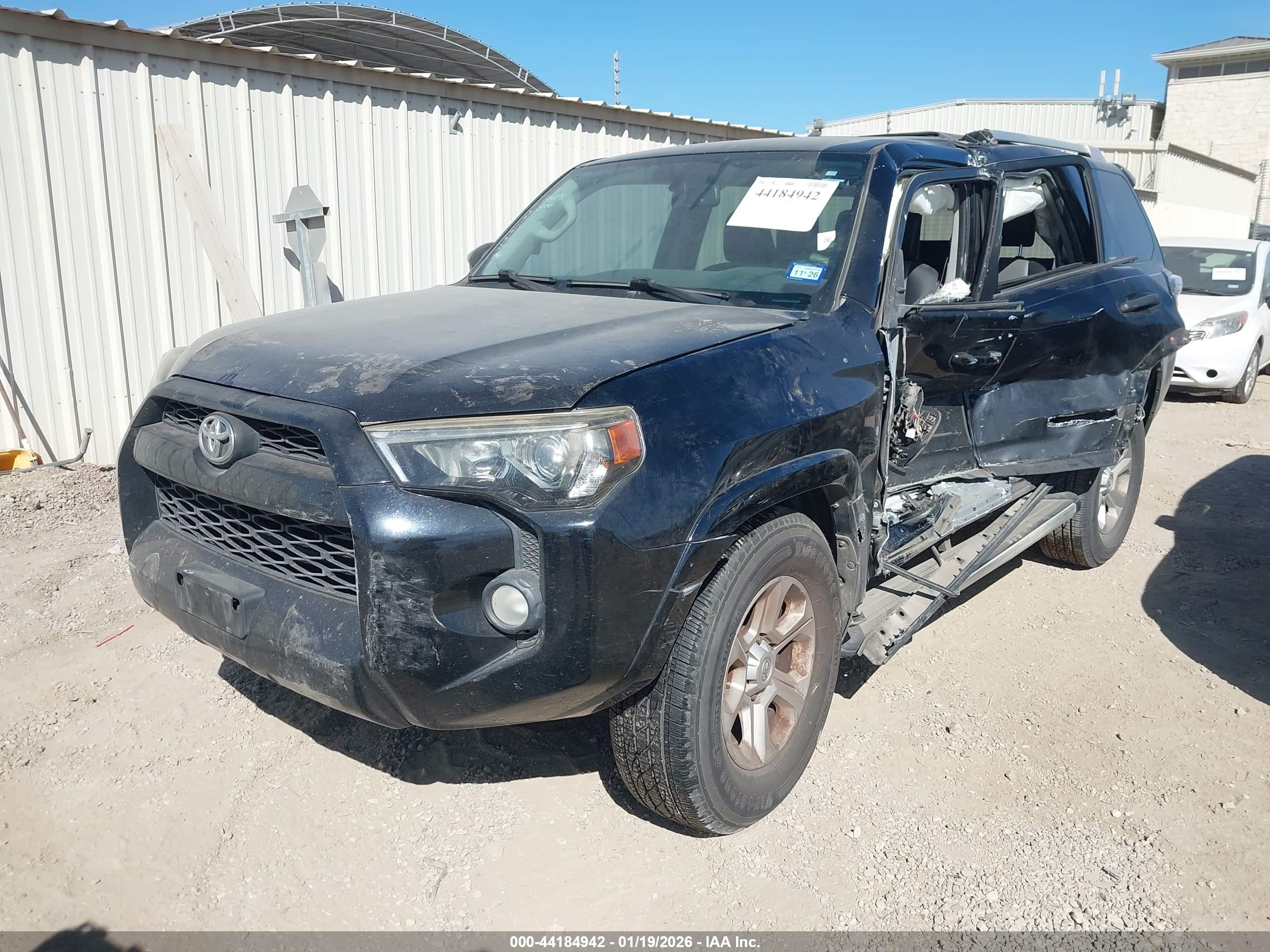 TOYOTA 4RUNNER image 2