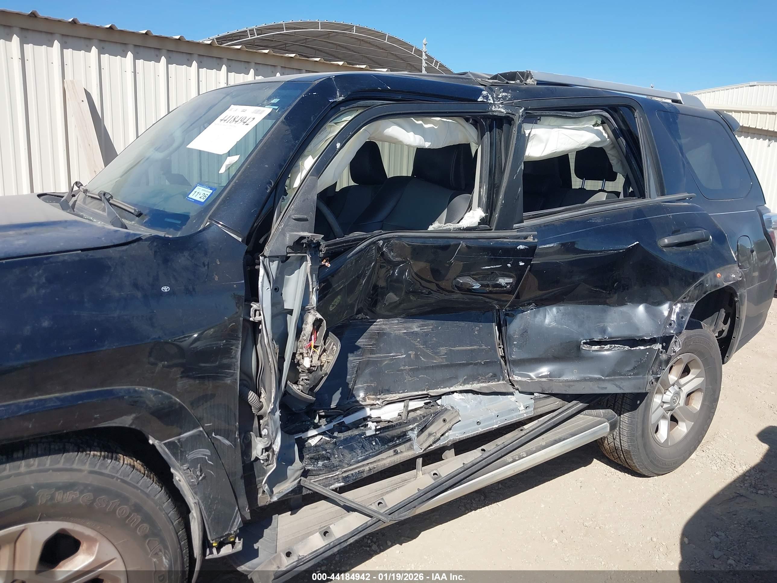 TOYOTA 4RUNNER image 6
