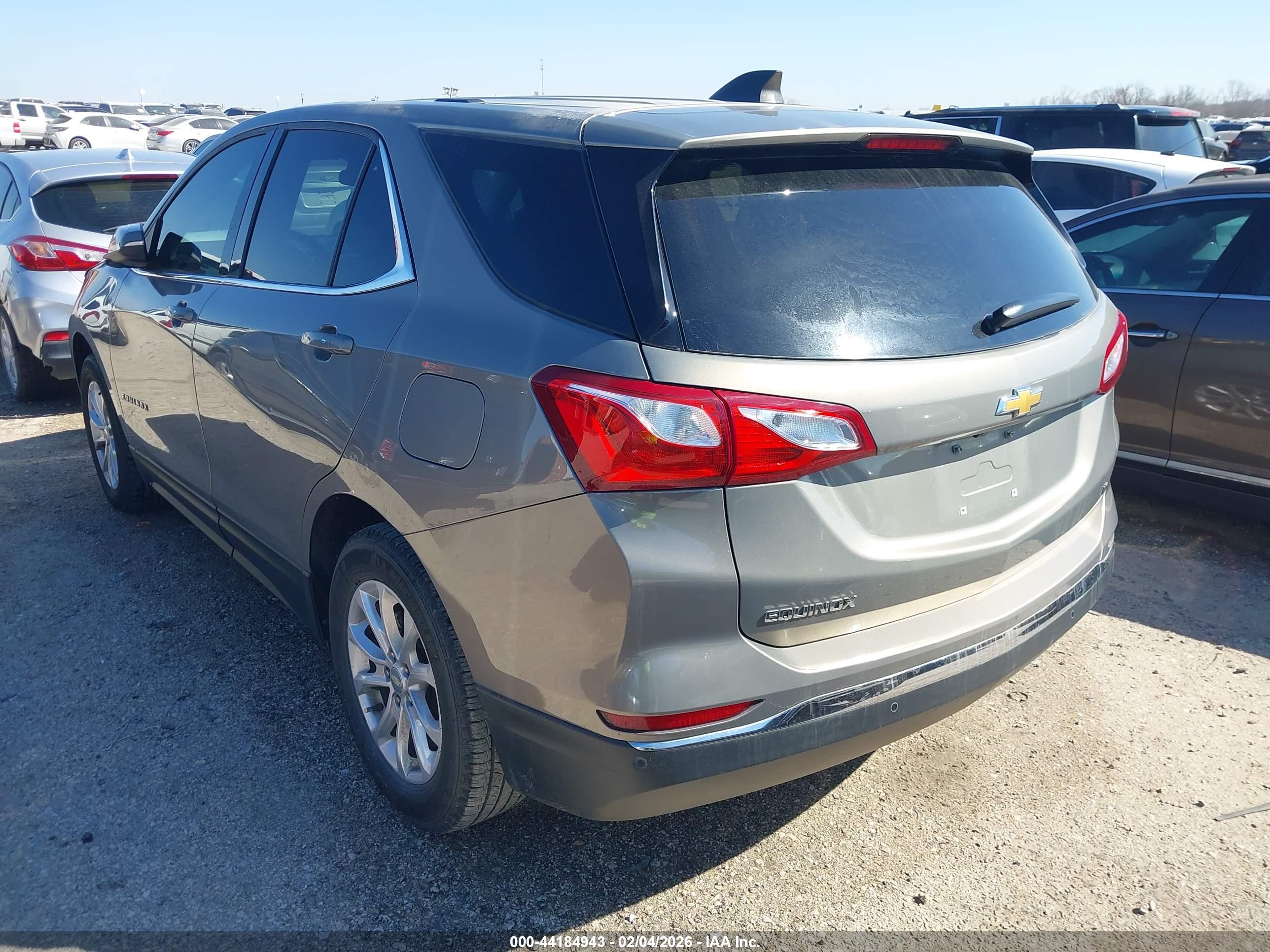 CHEVROLET EQUINOX image 3