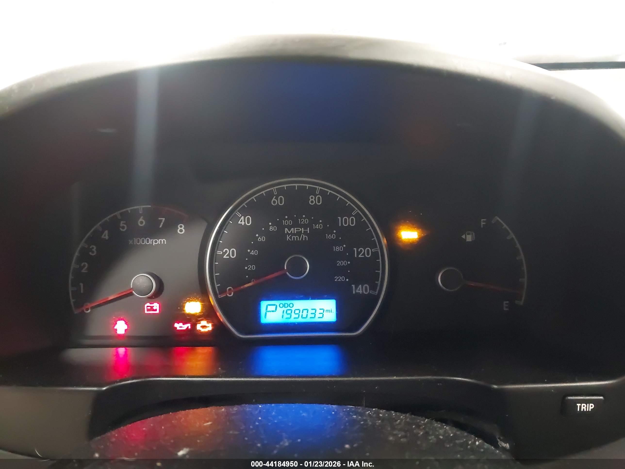 HYUNDAI ELANTRA image 7