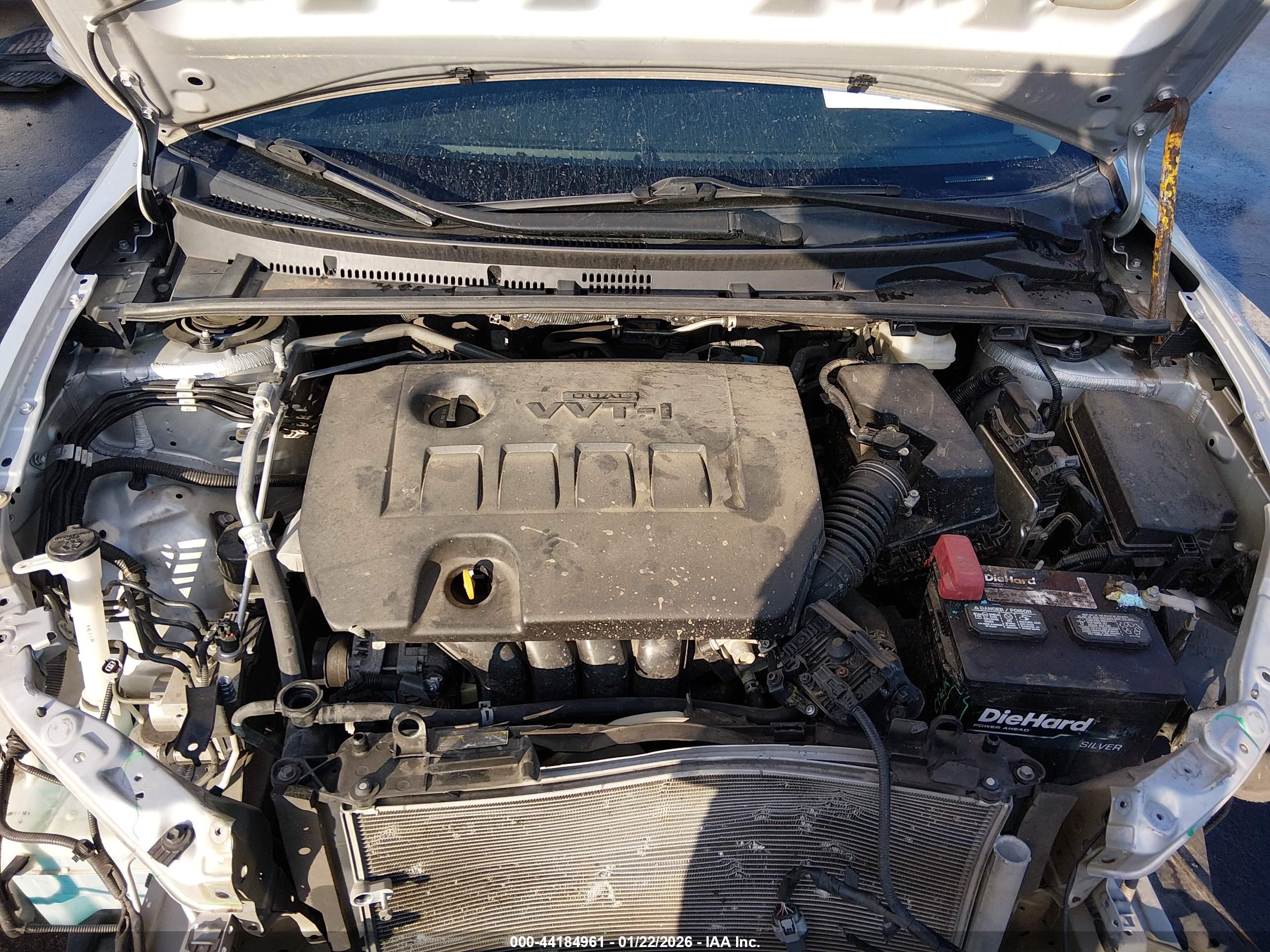 TOYOTA COROLLA image 10