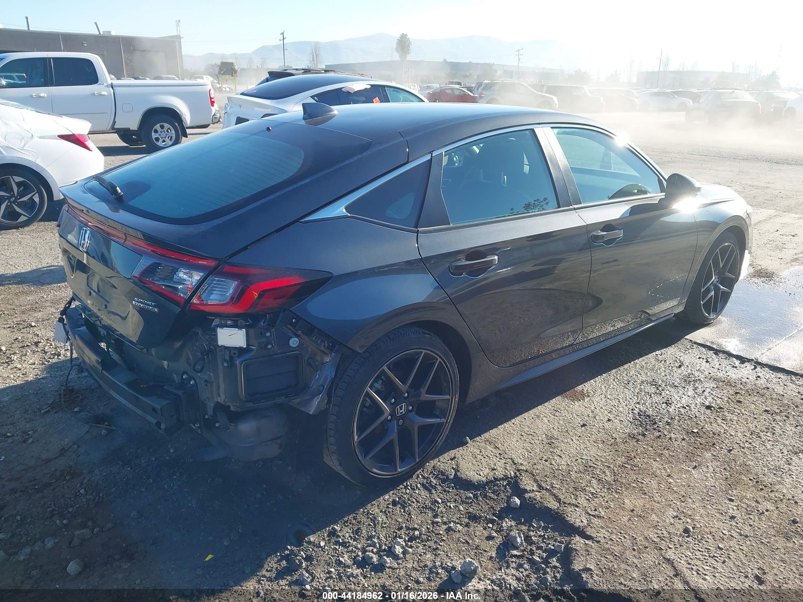 HONDA CIVIC image 4