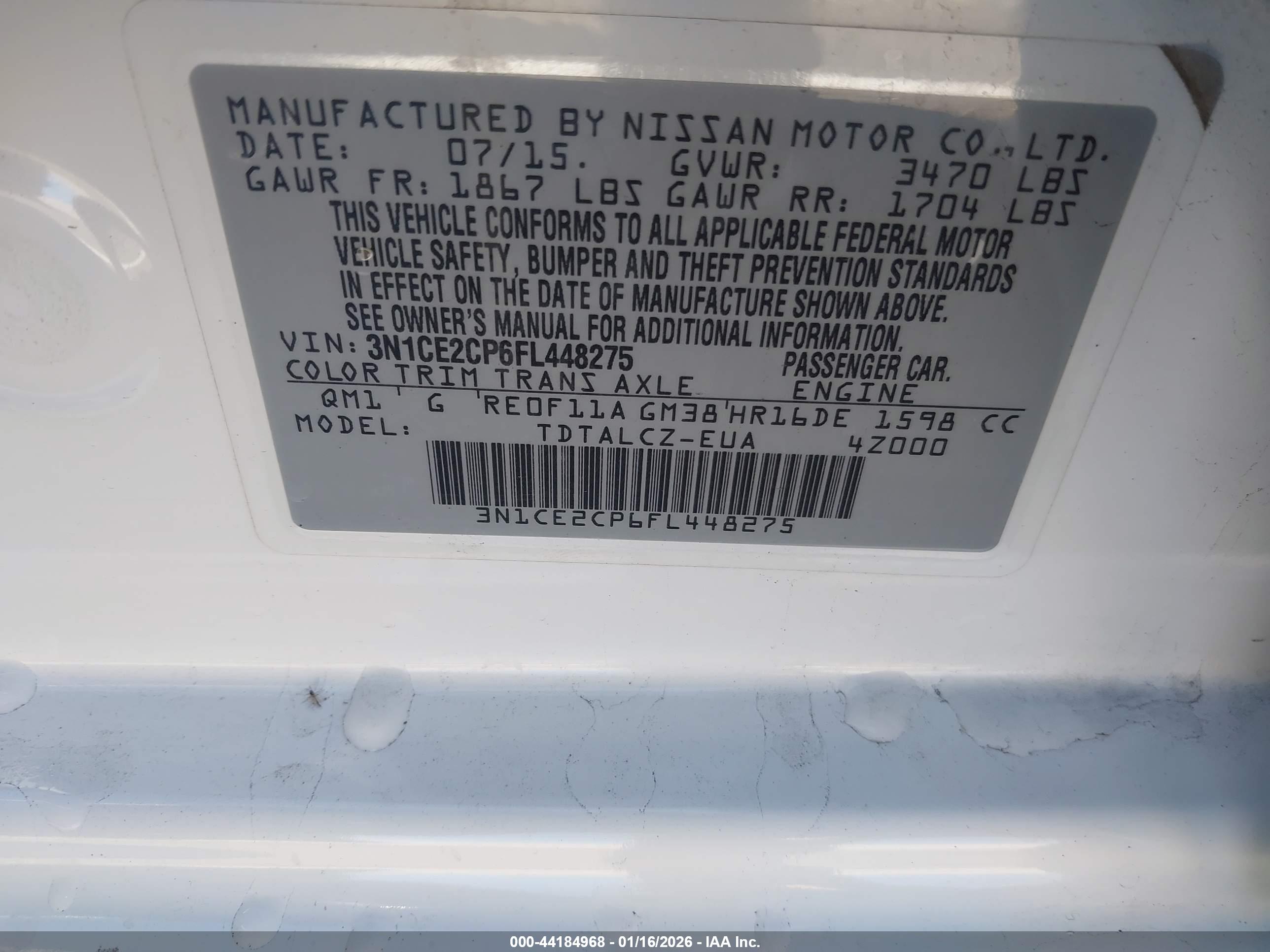 NISSAN VERSA image 9