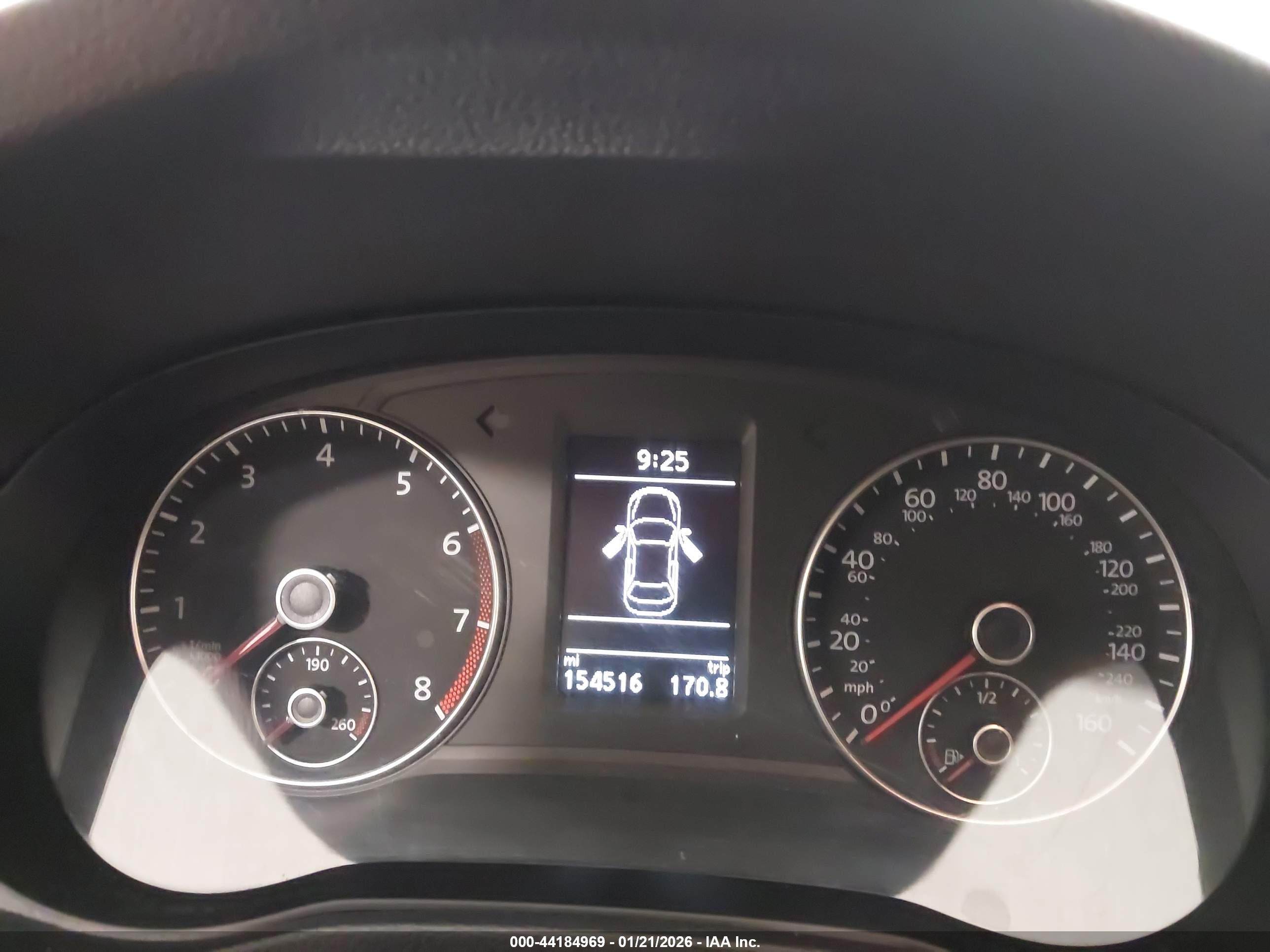 VOLKSWAGEN PASSAT image 7
