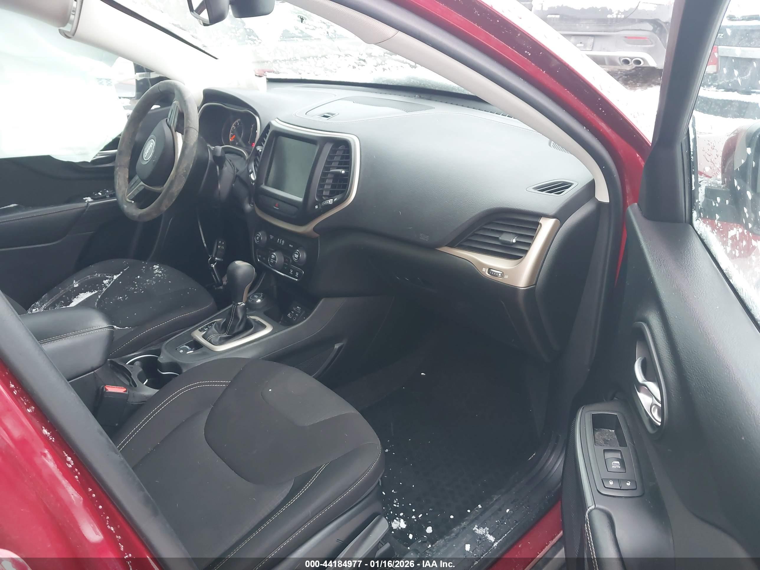JEEP CHEROKEE image 5