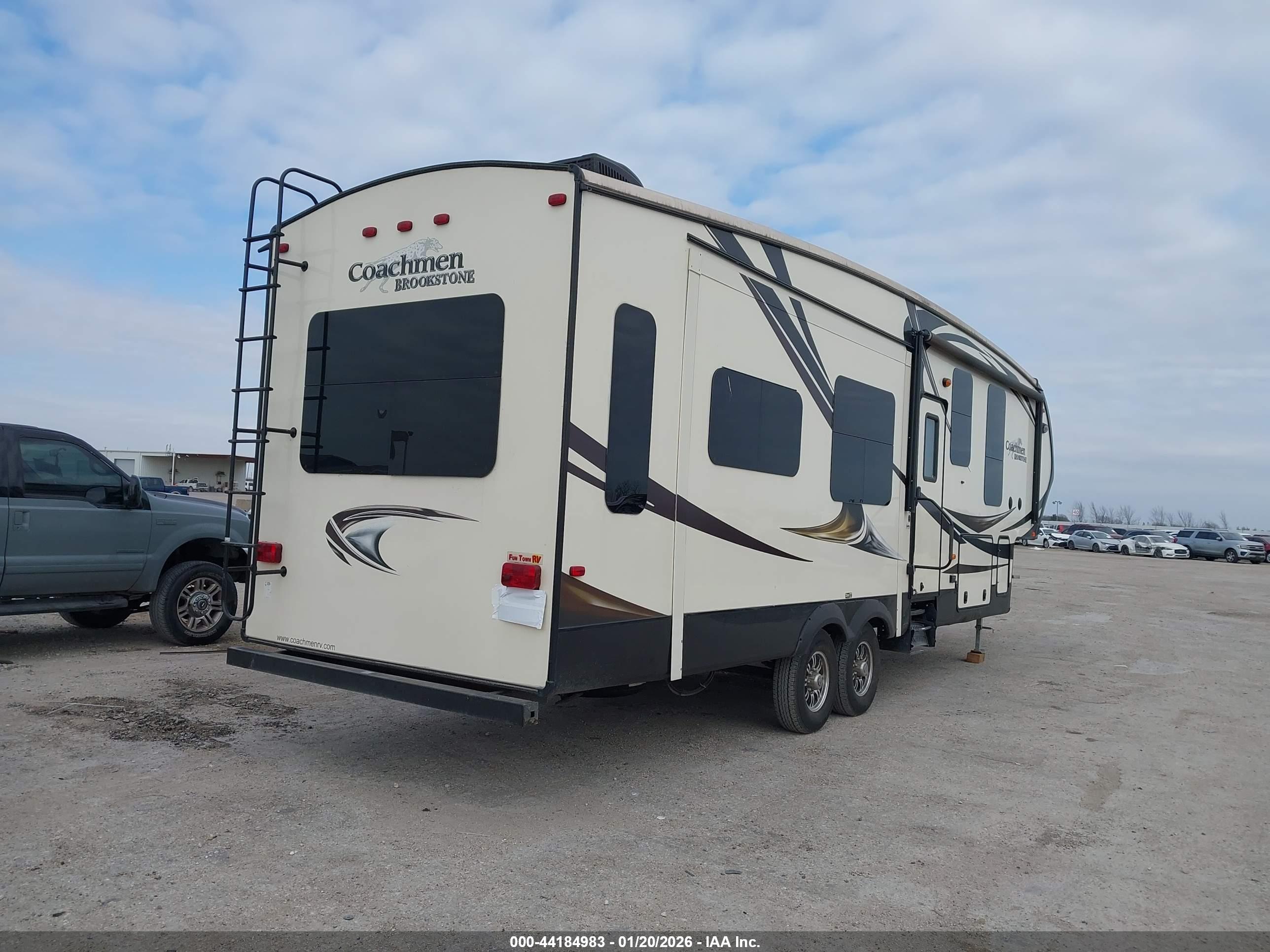 COACHMAN BROOKSTONE image 4