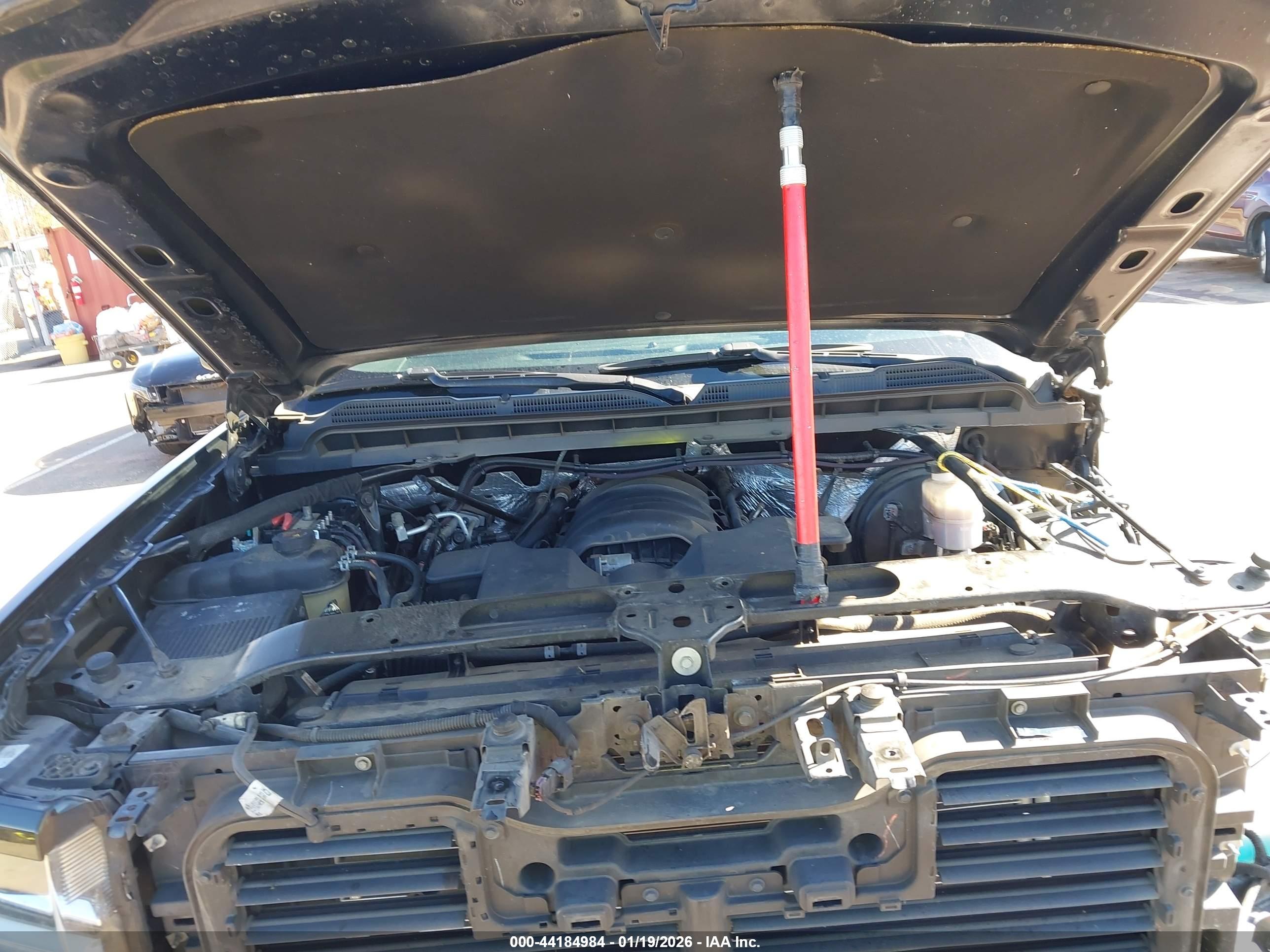 CHEVROLET SILVERADO image 10
