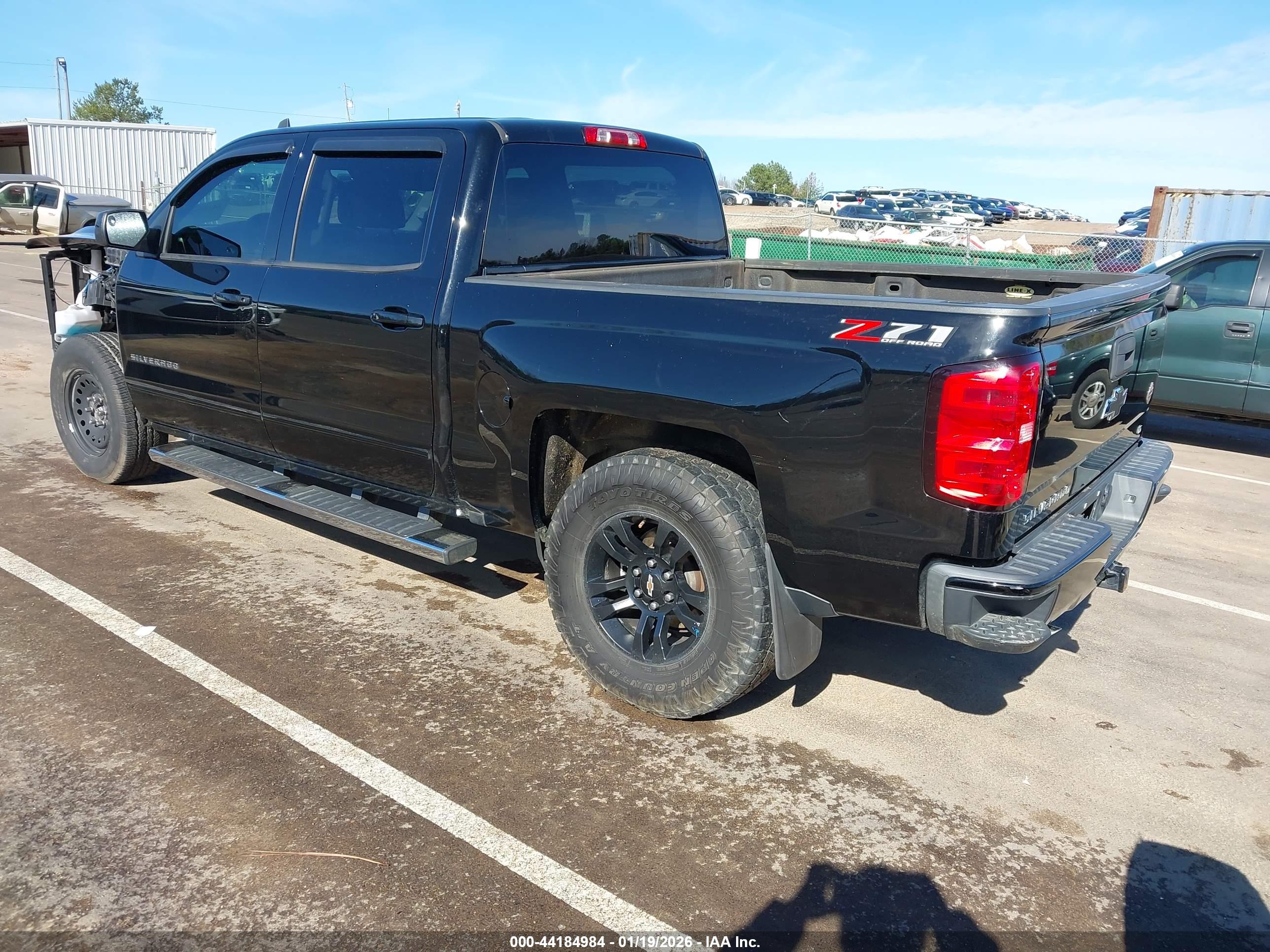 CHEVROLET SILVERADO image 3