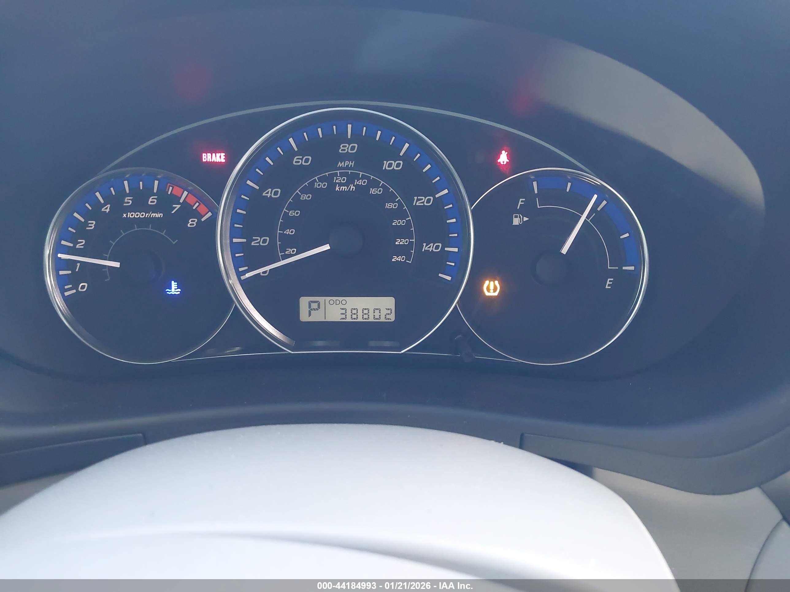 SUBARU FORESTER image 7