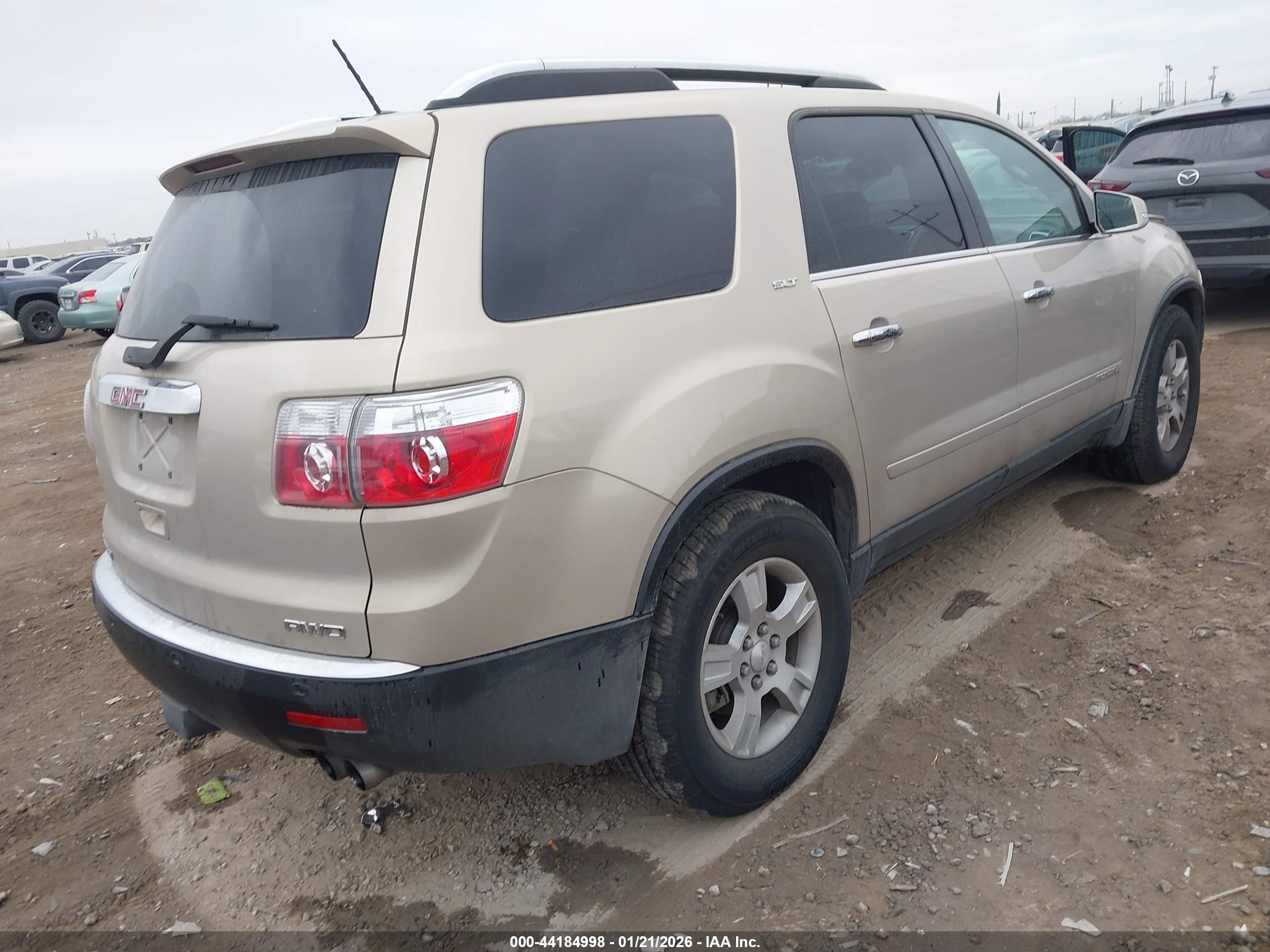 GMC ACADIA image 4