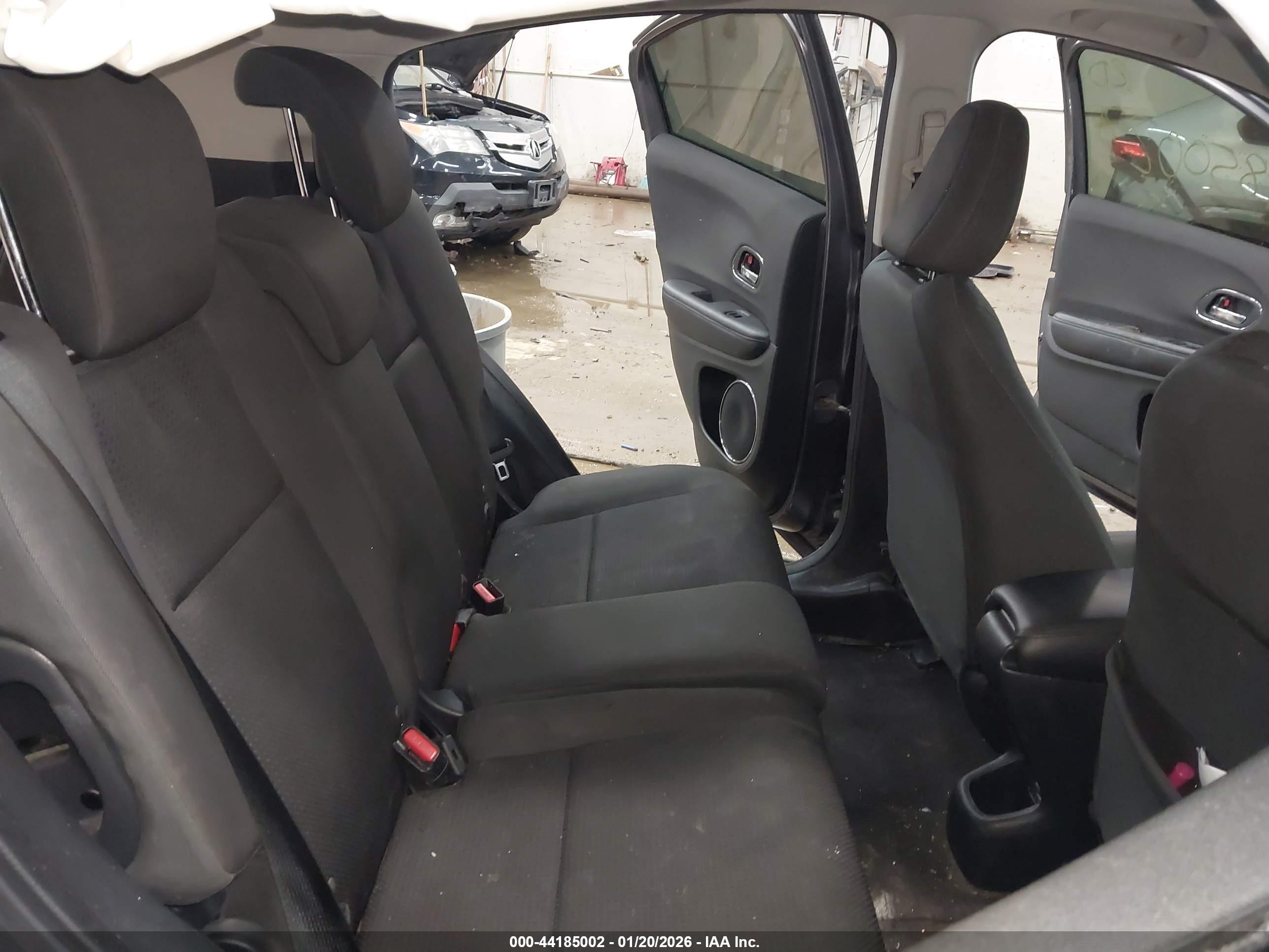 HONDA HR-V image 8