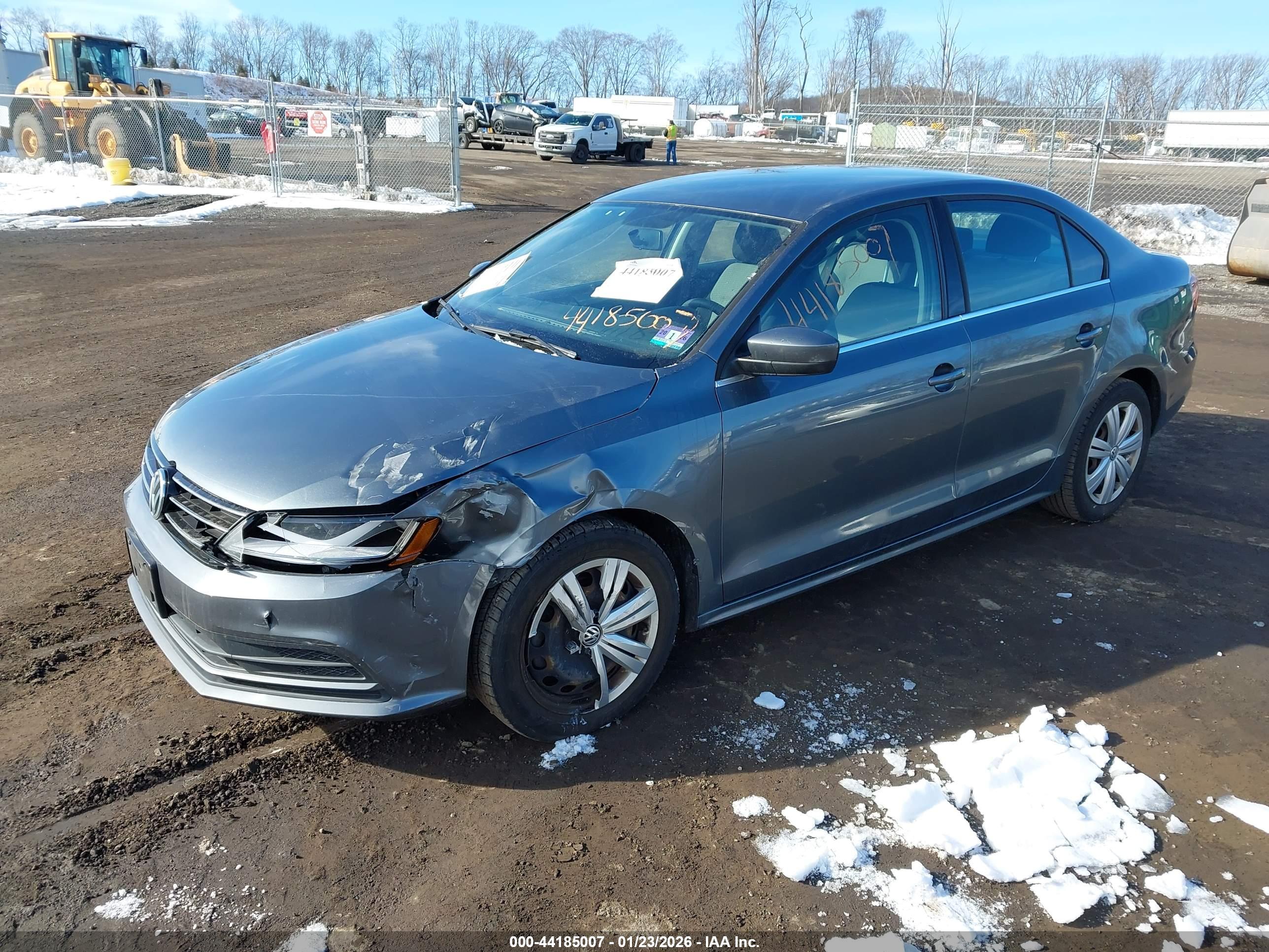 VOLKSWAGEN JETTA image 2