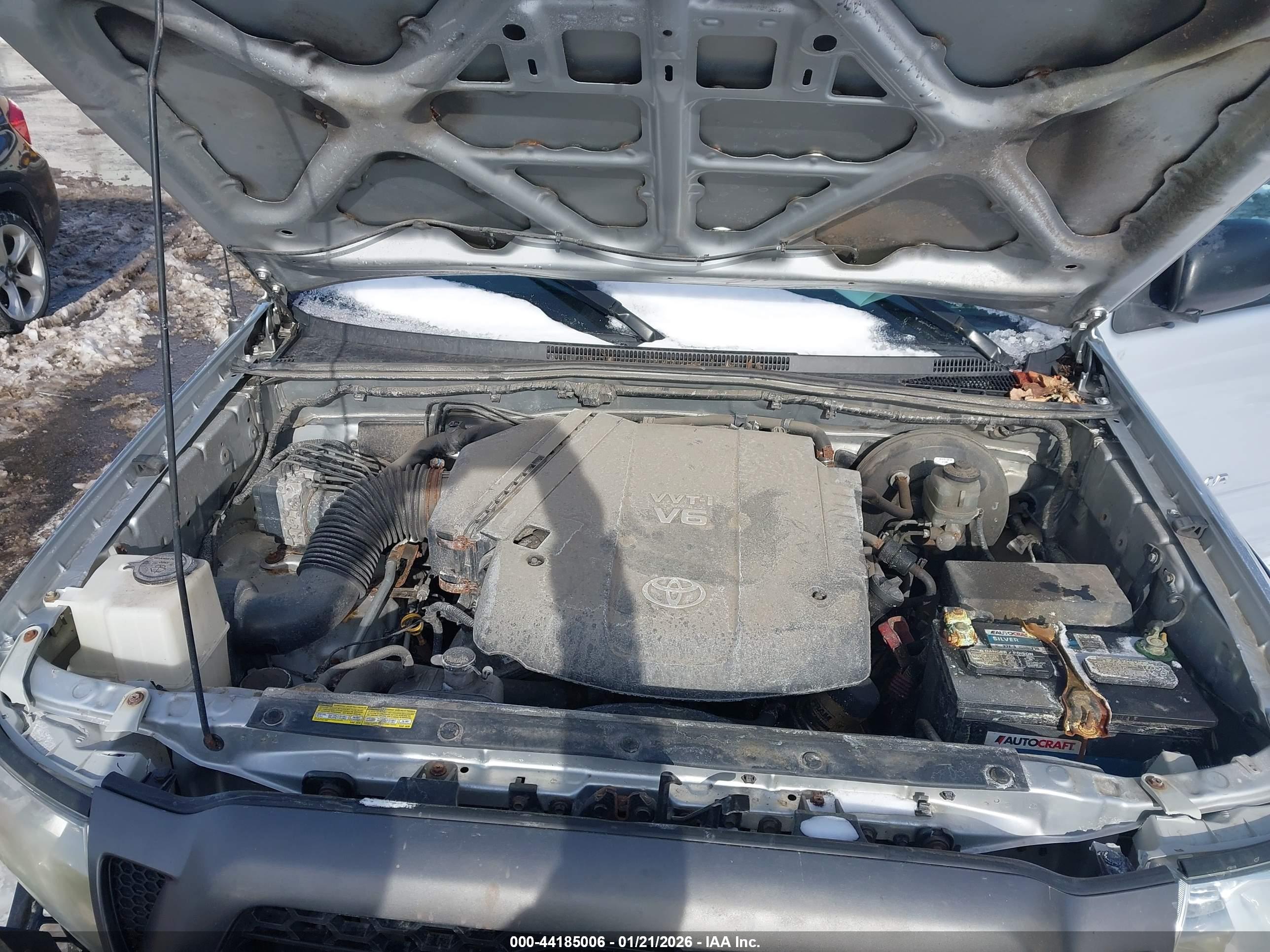 TOYOTA TACOMA image 10