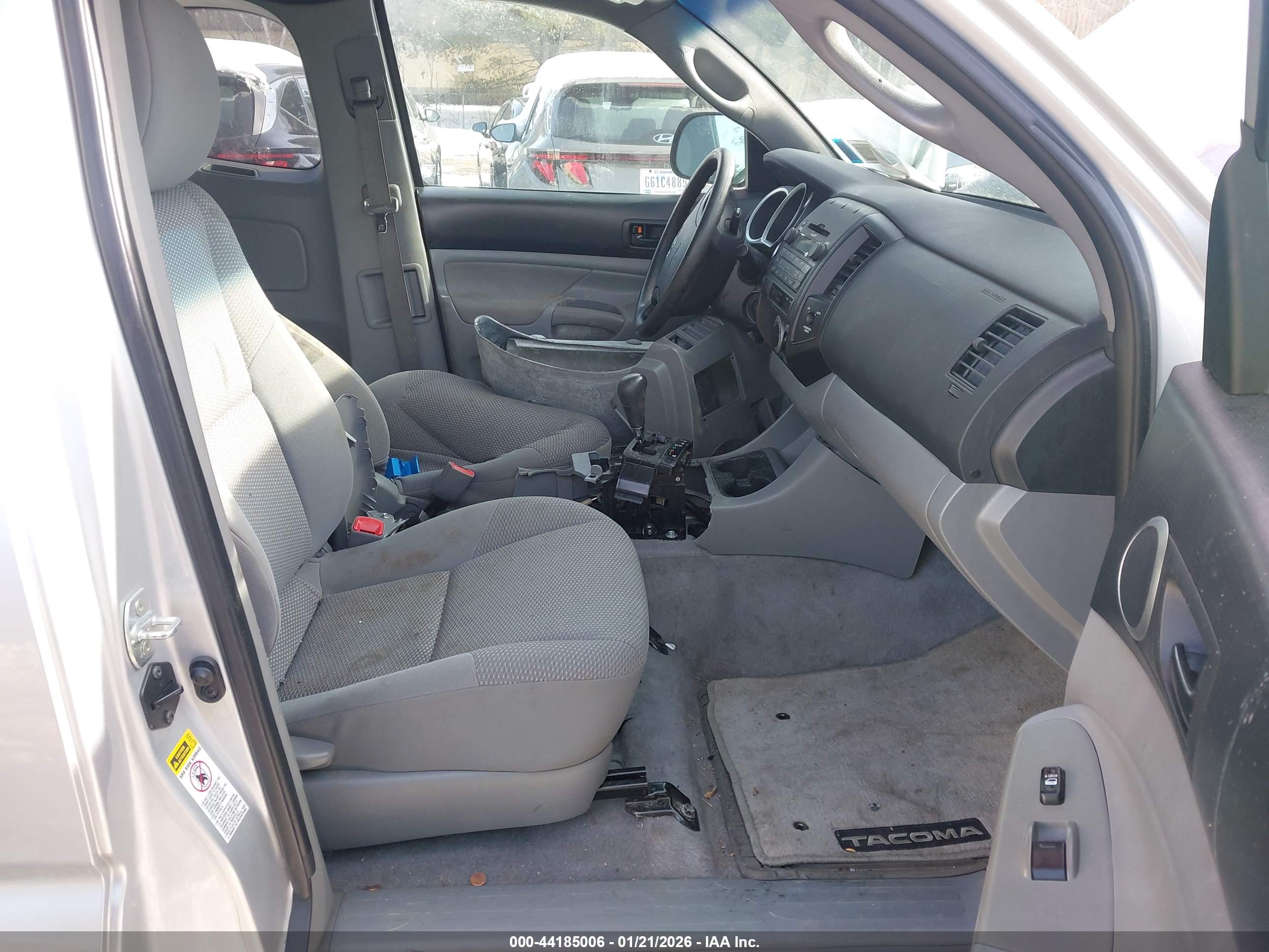 TOYOTA TACOMA image 5