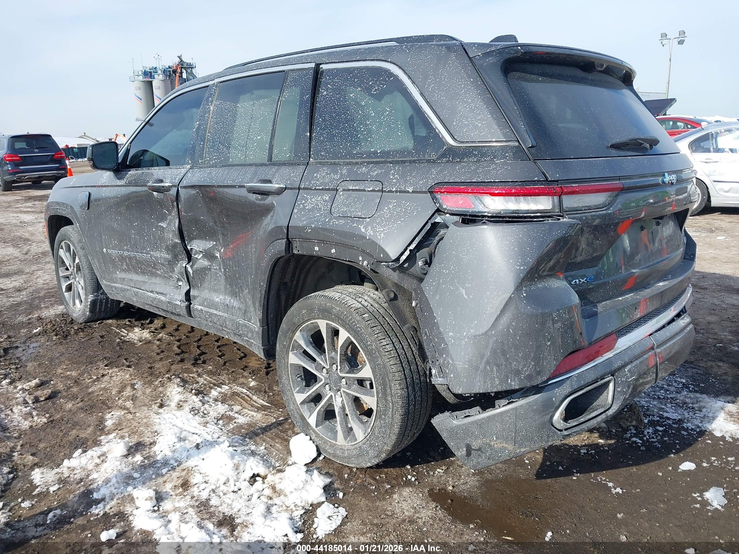 JEEP GRAND image 3