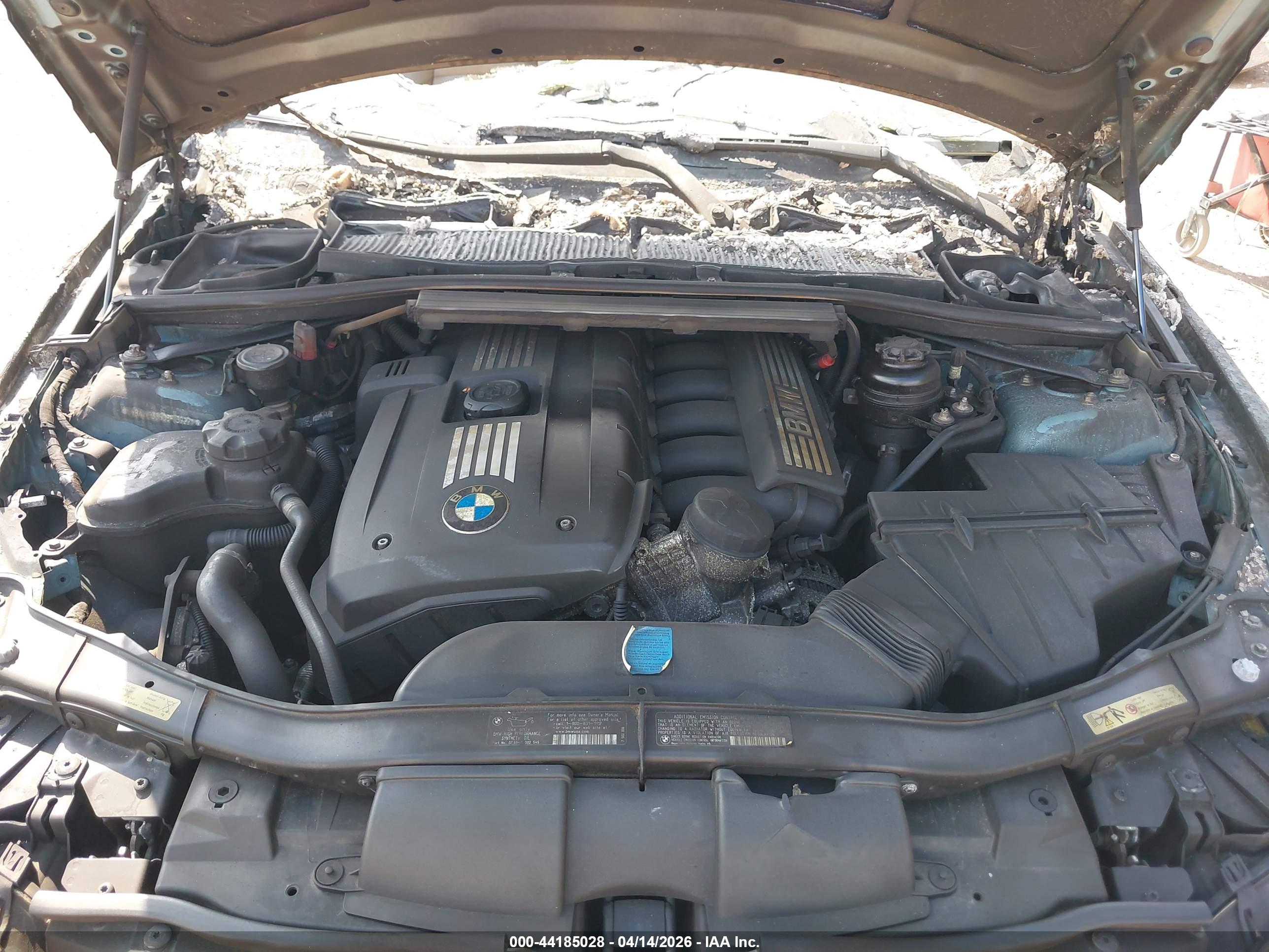BMW 328I image 10
