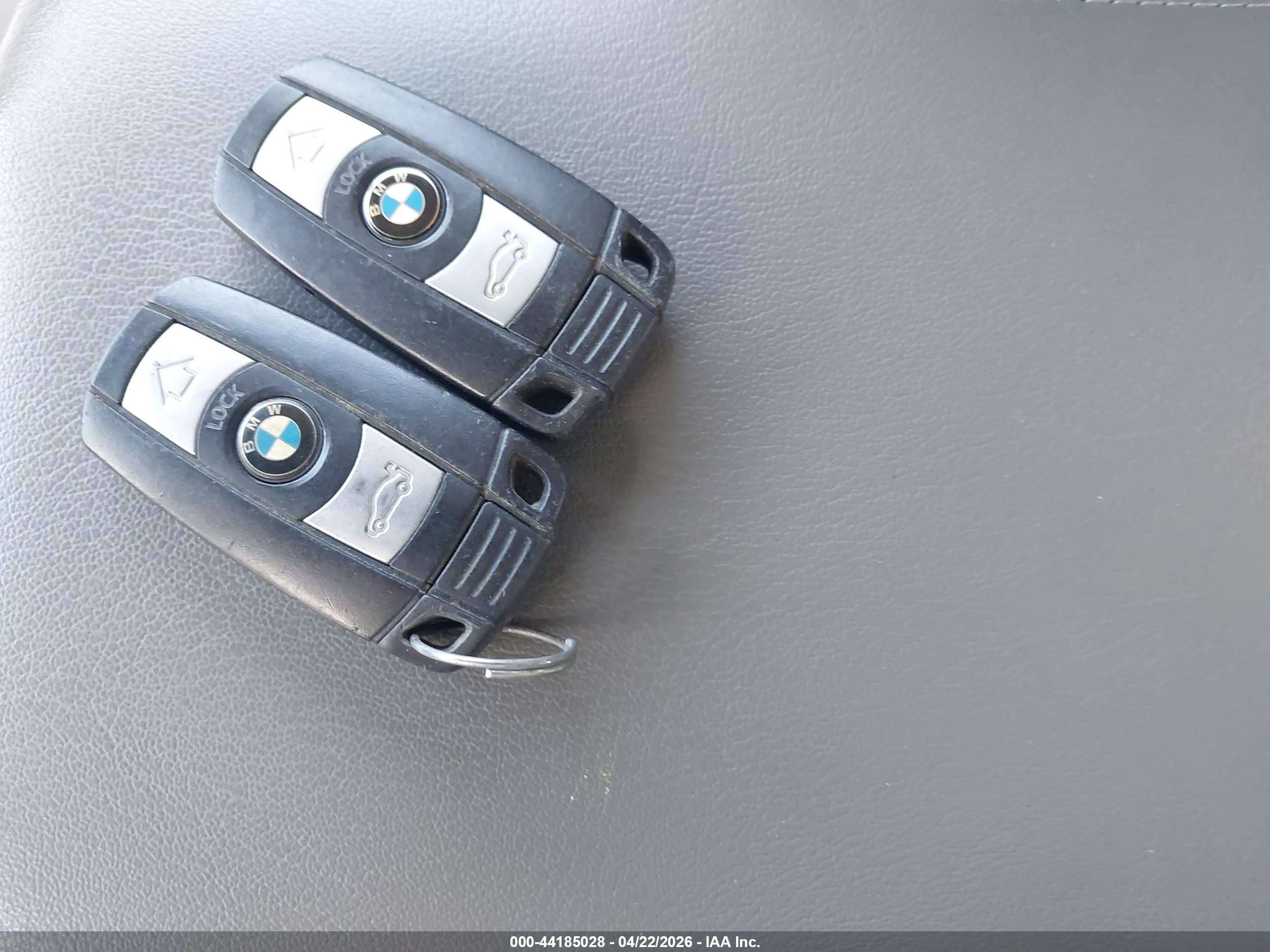 BMW 328I image 11