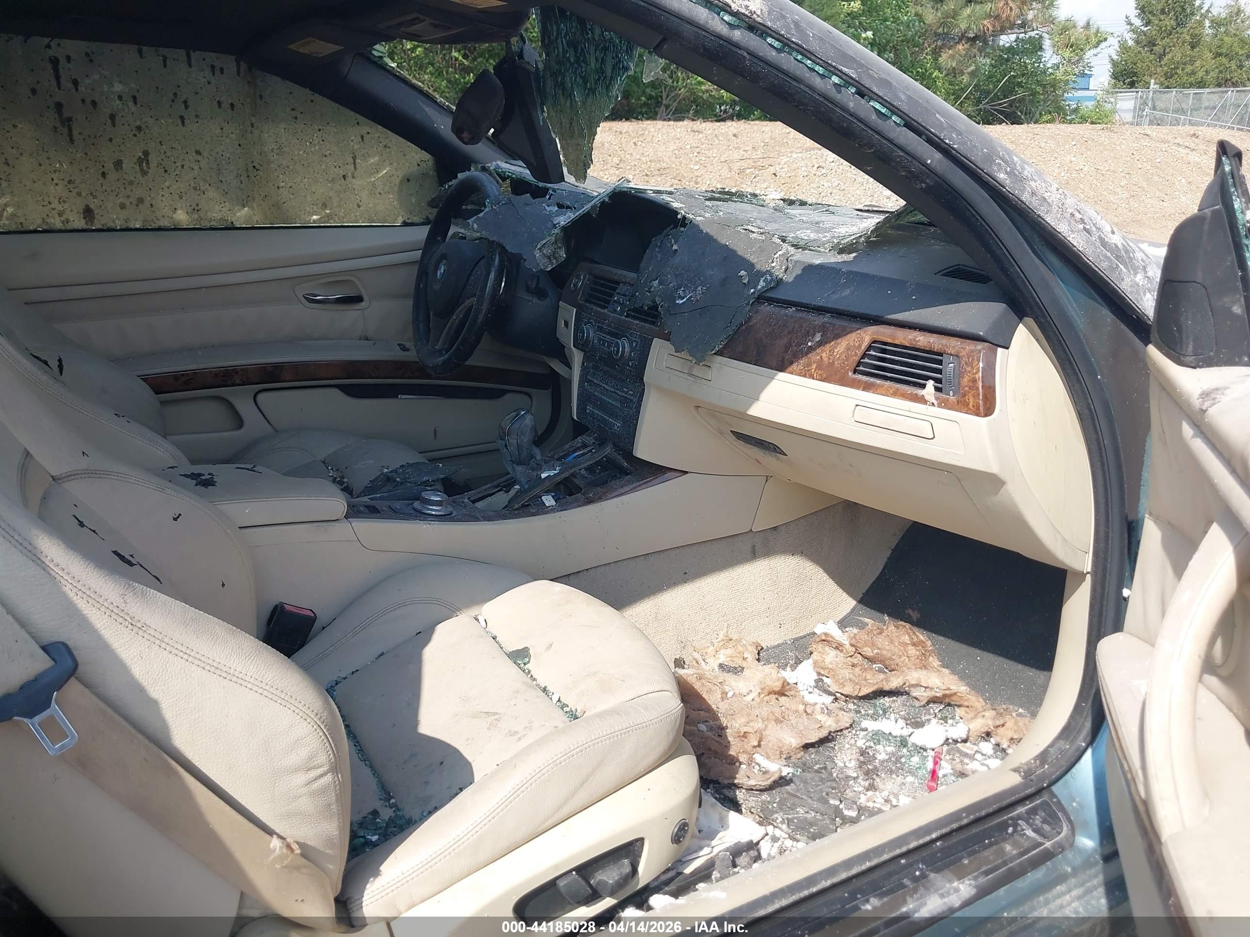 BMW 328I image 5