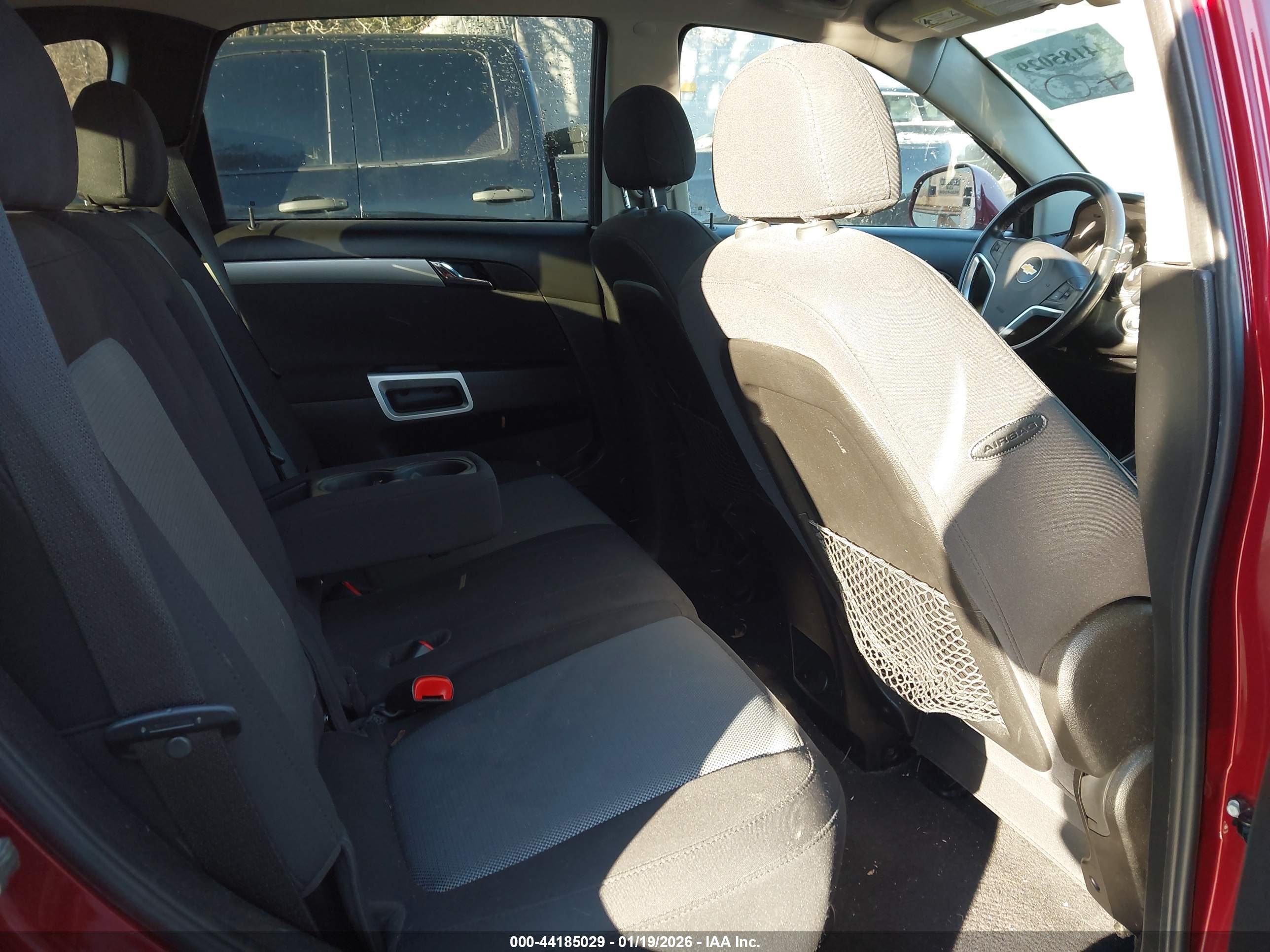 CHEVROLET CAPTIVA image 8