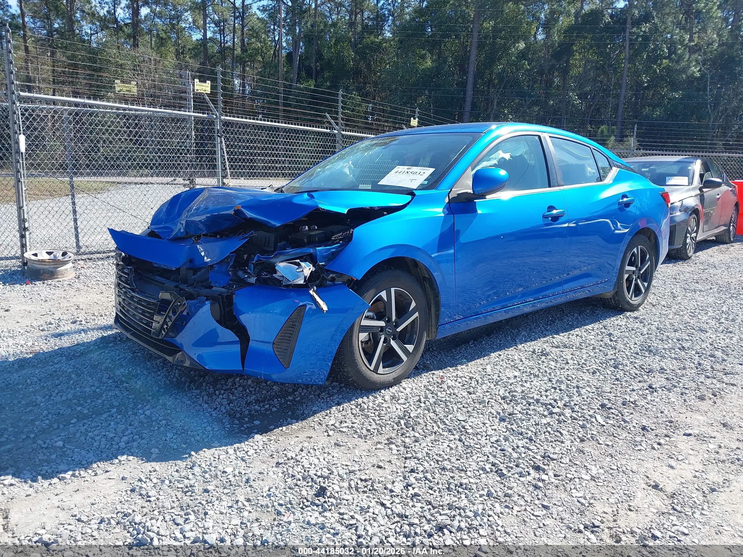 NISSAN SENTRA image 2