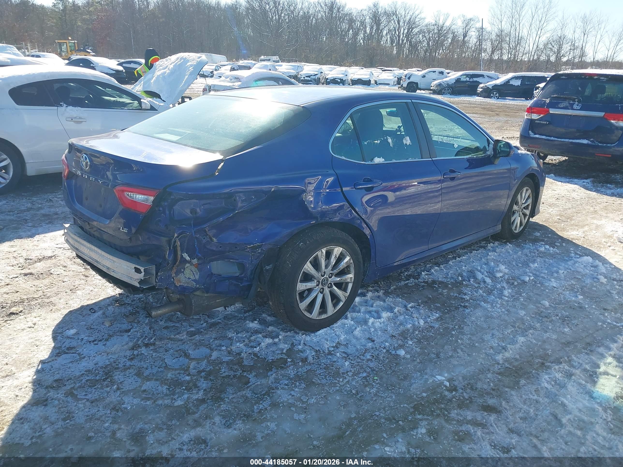 TOYOTA CAMRY image 4