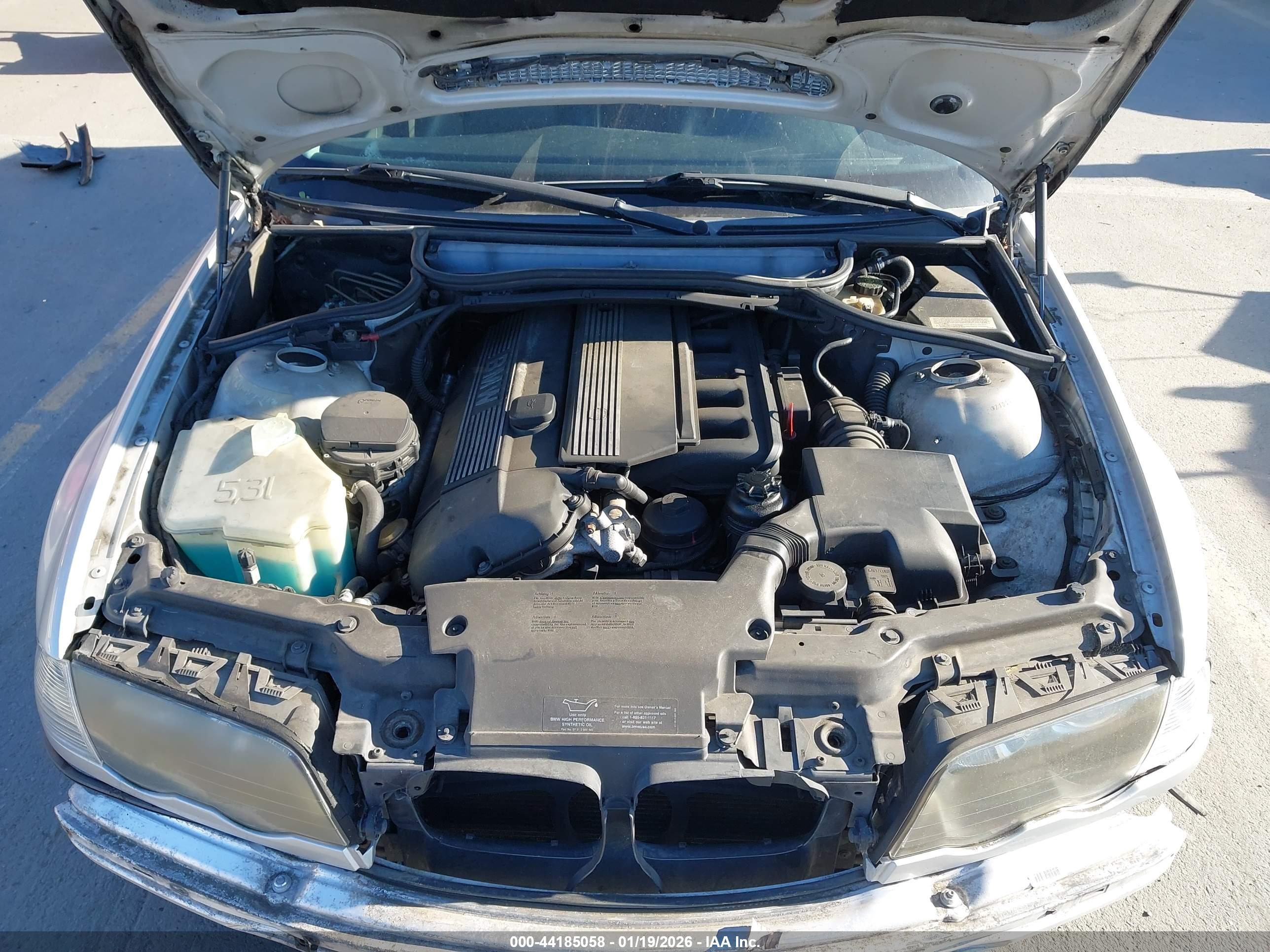 BMW 323I image 10