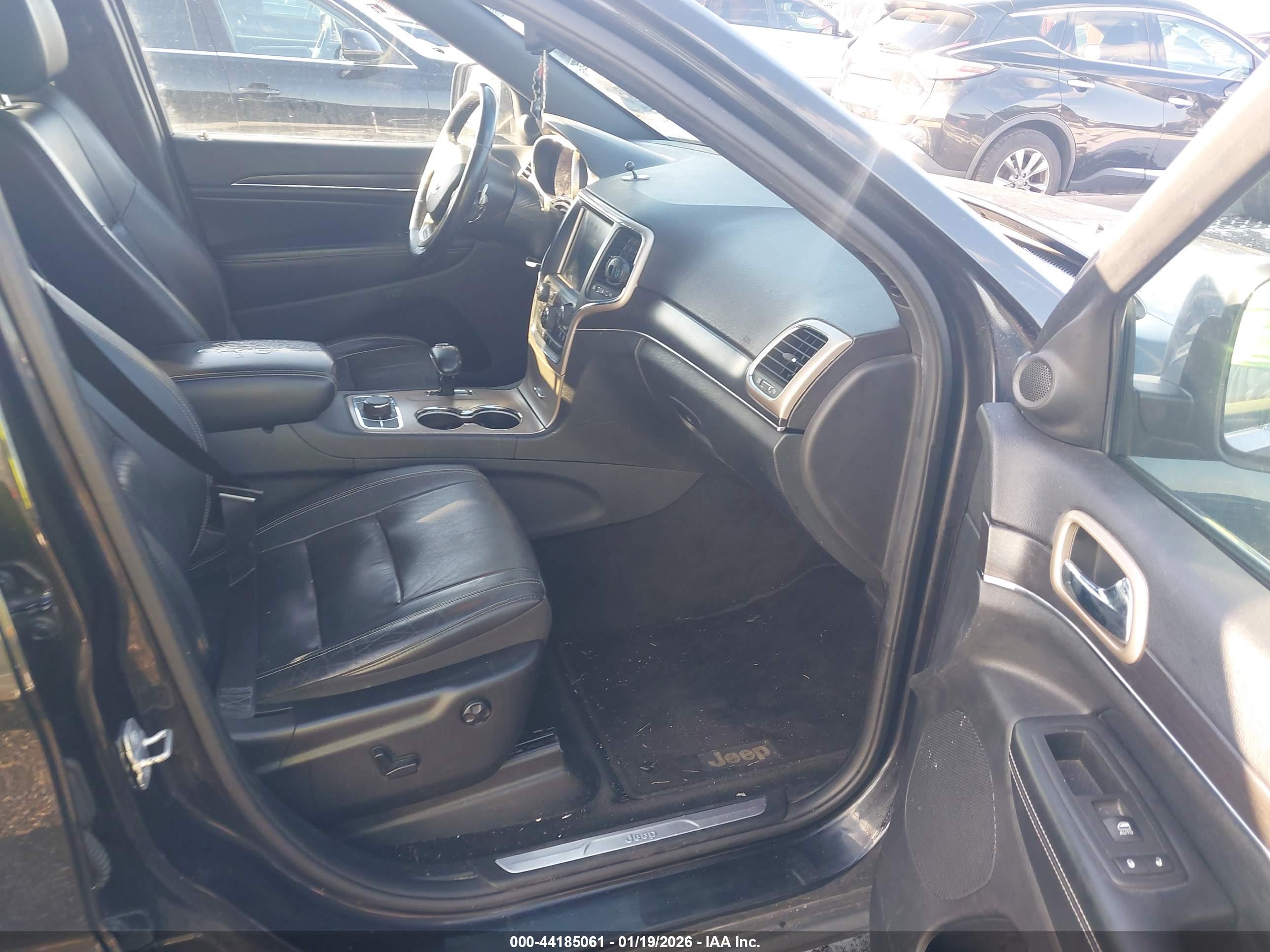 JEEP GRAND image 5
