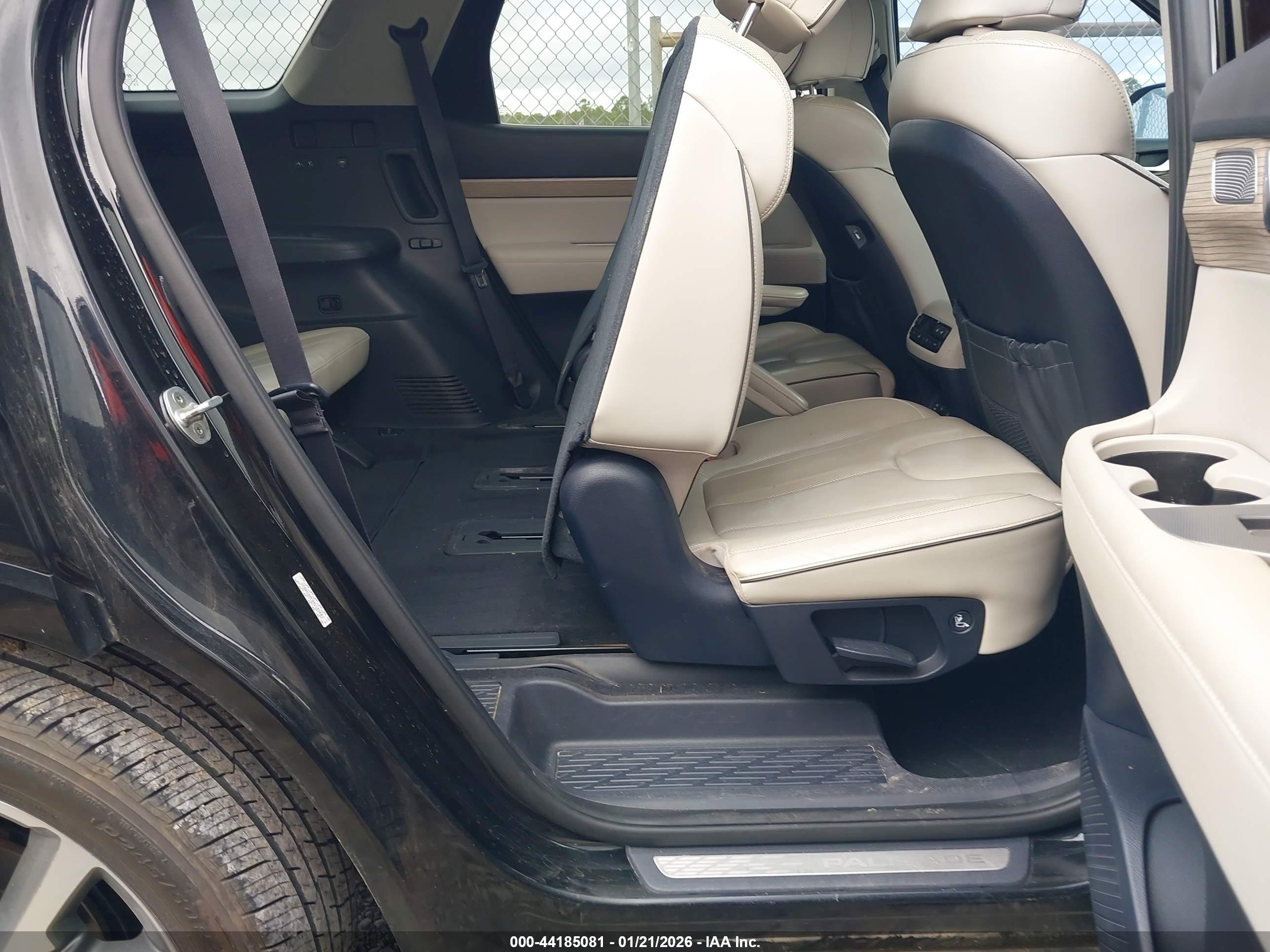 HYUNDAI PALISADE image 8