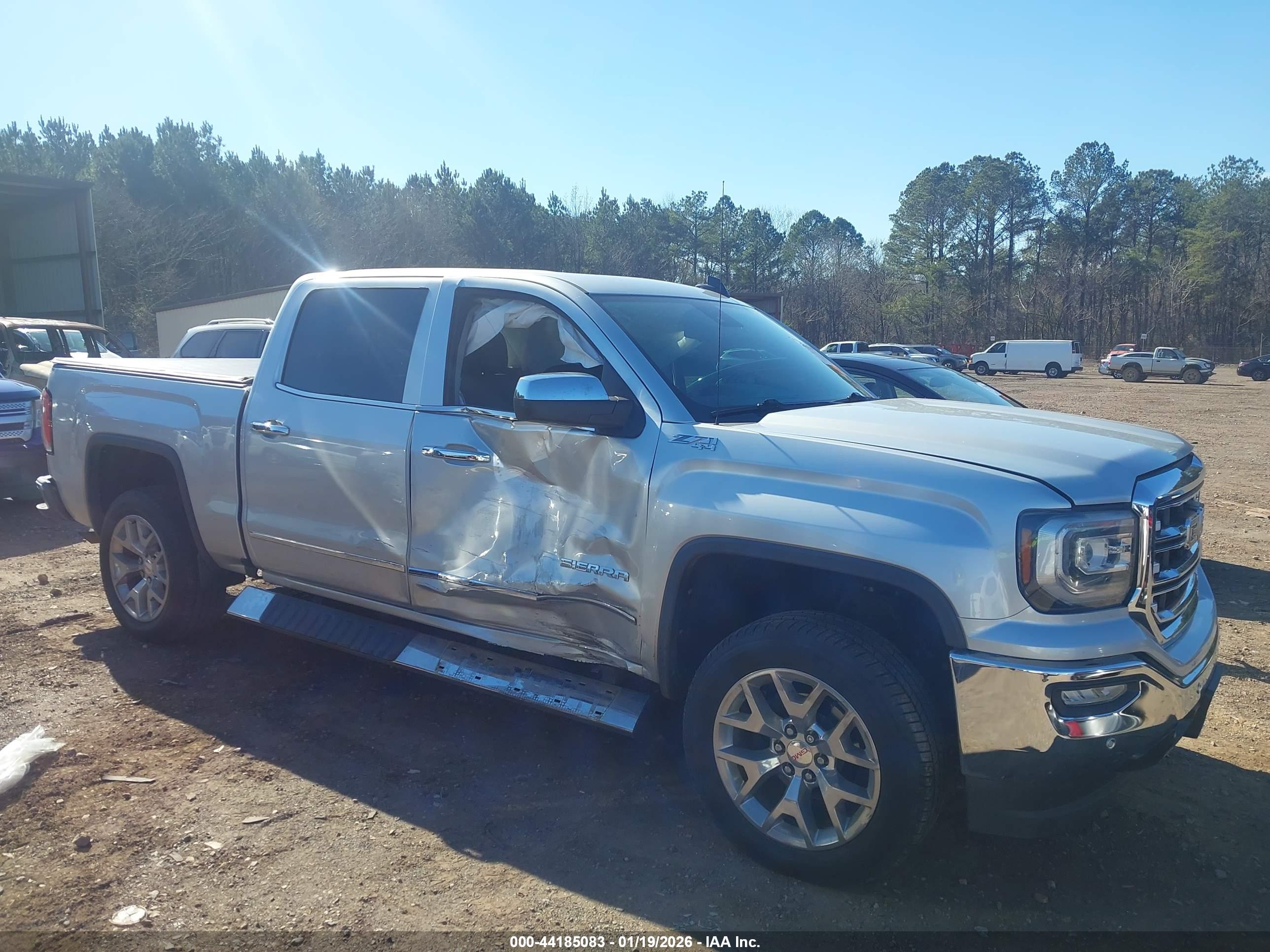 GMC SIERRA image 6