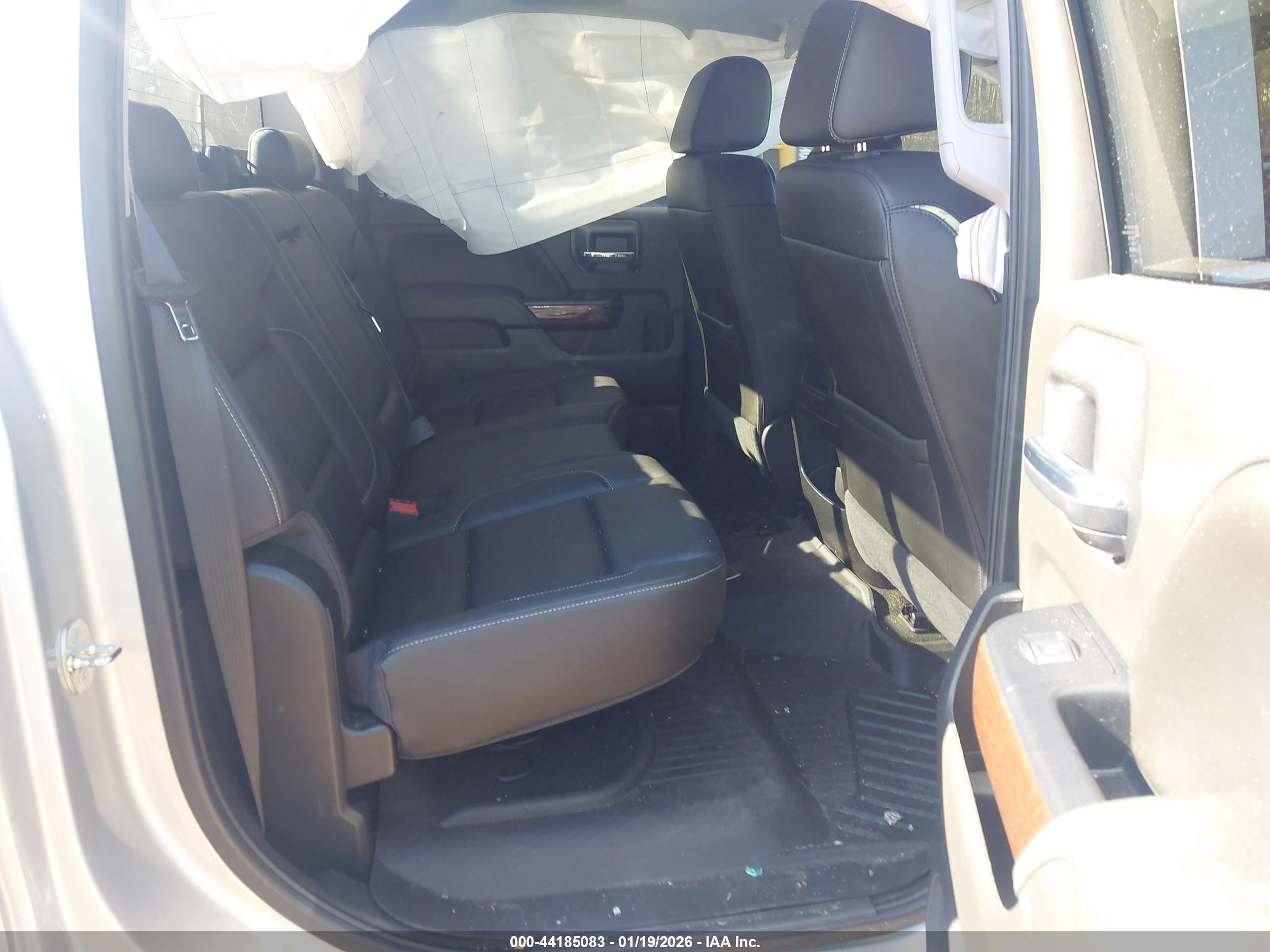 GMC SIERRA image 8