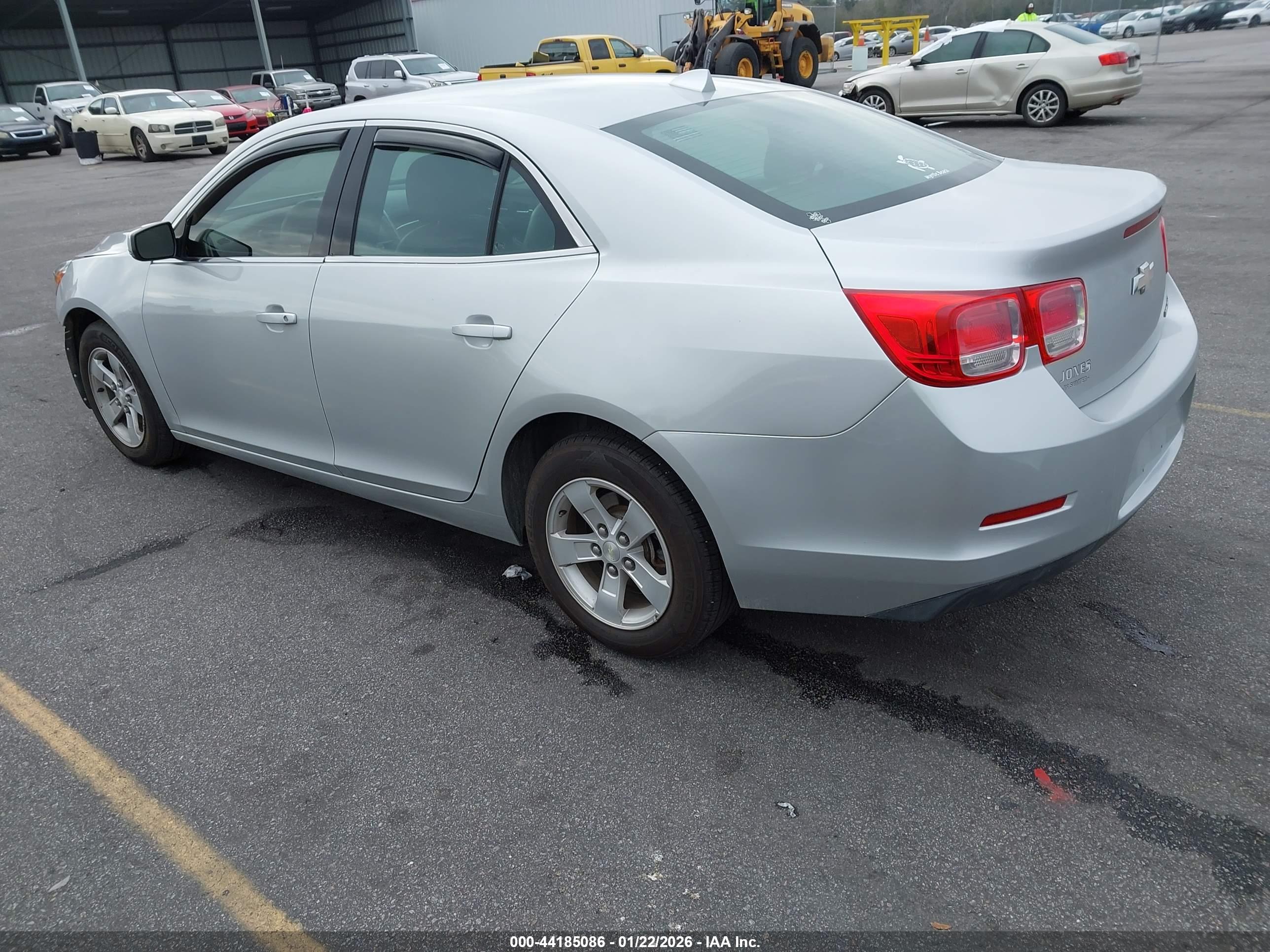 CHEVROLET MALIBU image 3