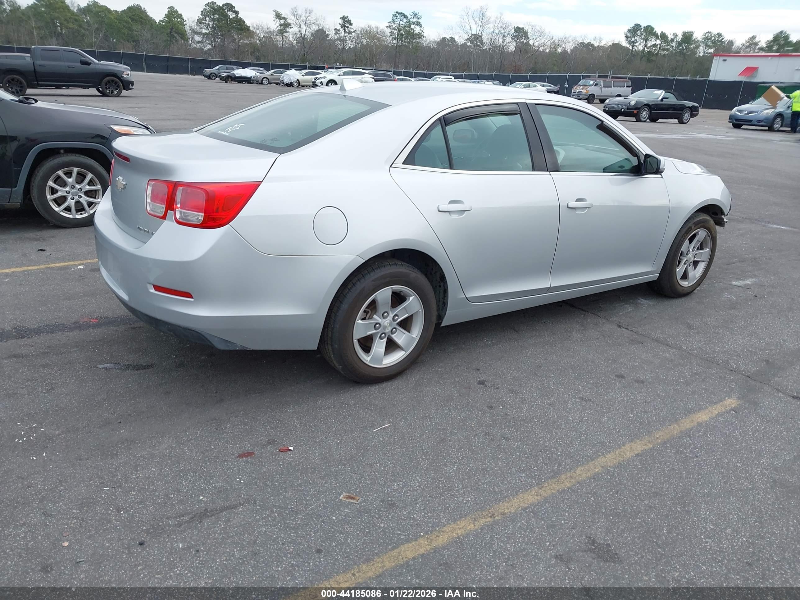 CHEVROLET MALIBU image 4
