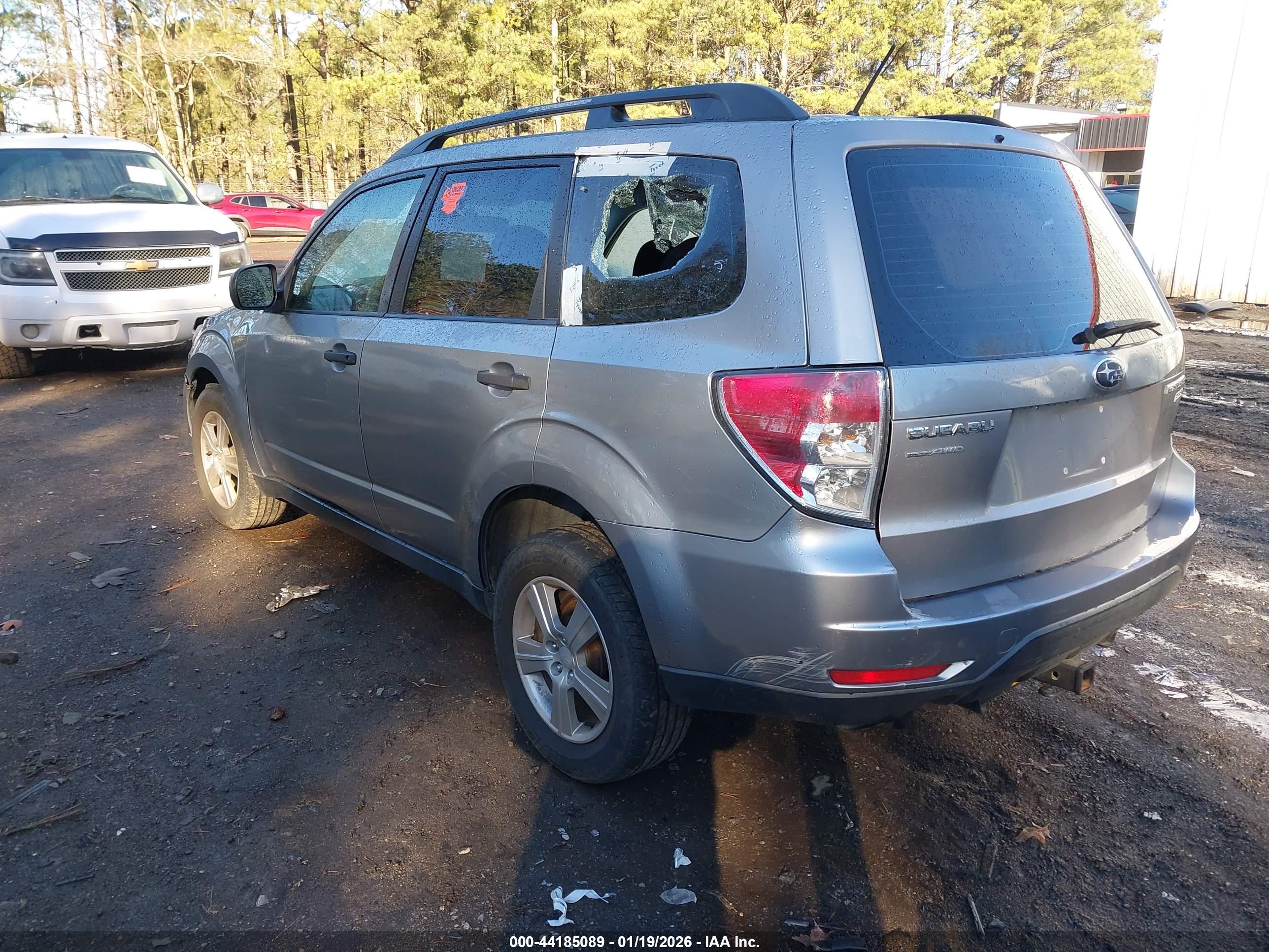 SUBARU FORESTER image 3