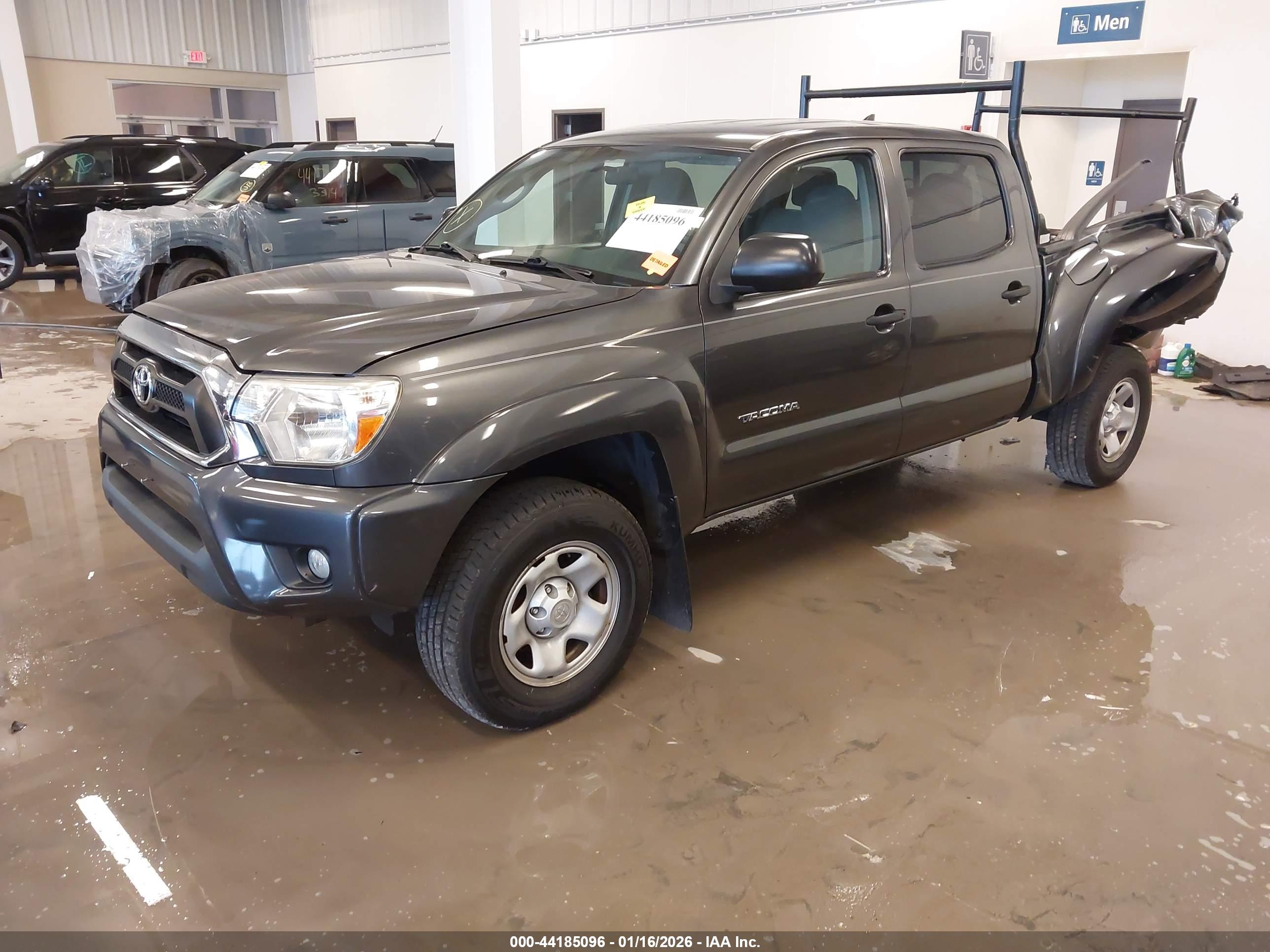 TOYOTA TACOMA image 2